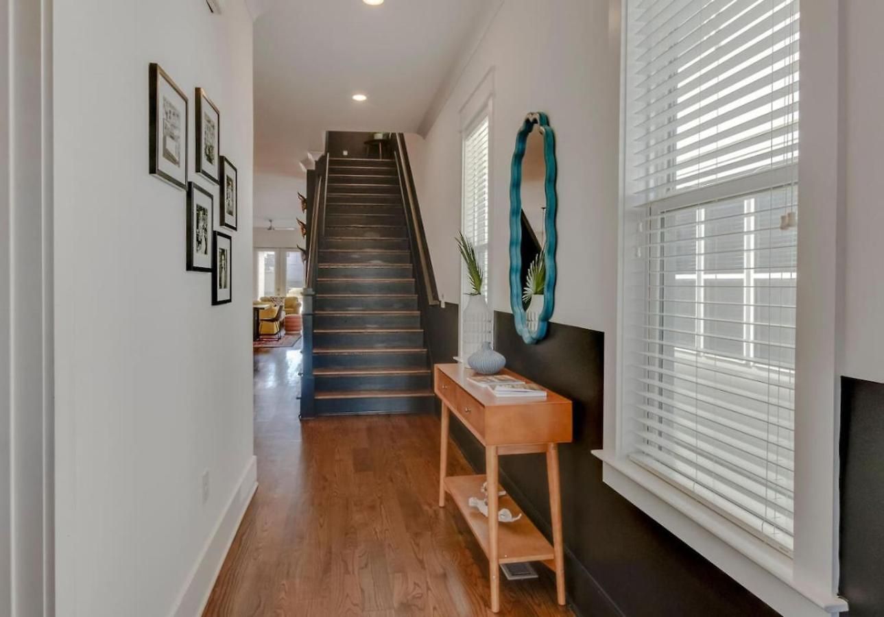 Spectacular Vibes - 5 Stars - Giant Covered Patio *