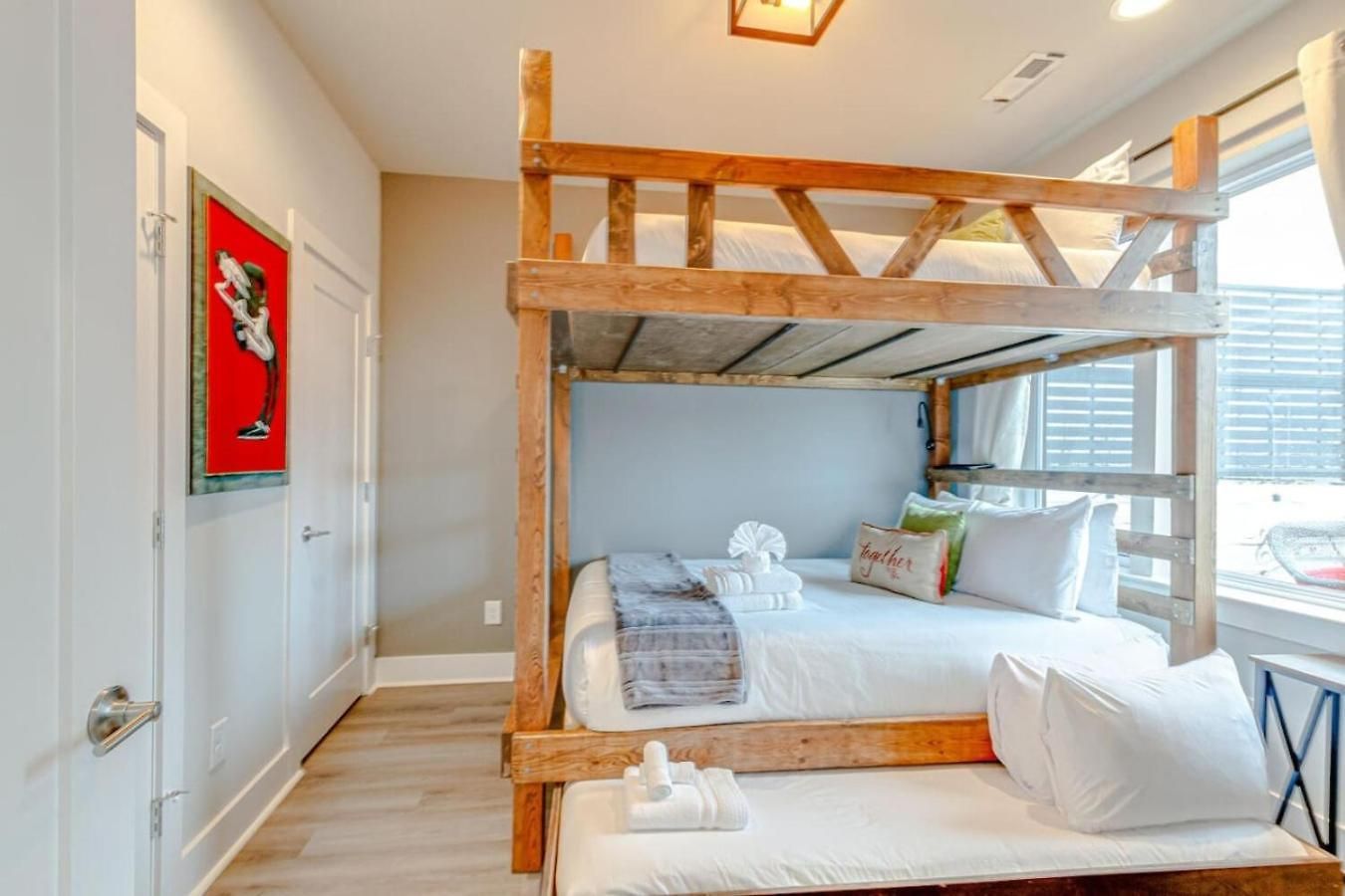 Holiday home Spacious Contemporary Townhome With Private Rooftop Nashville