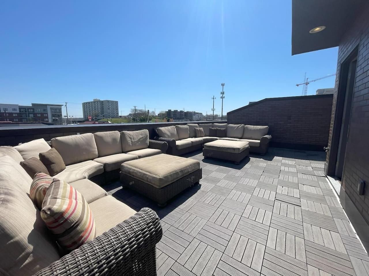 Gulch Getaway The Nash Nest Epic Rooftop