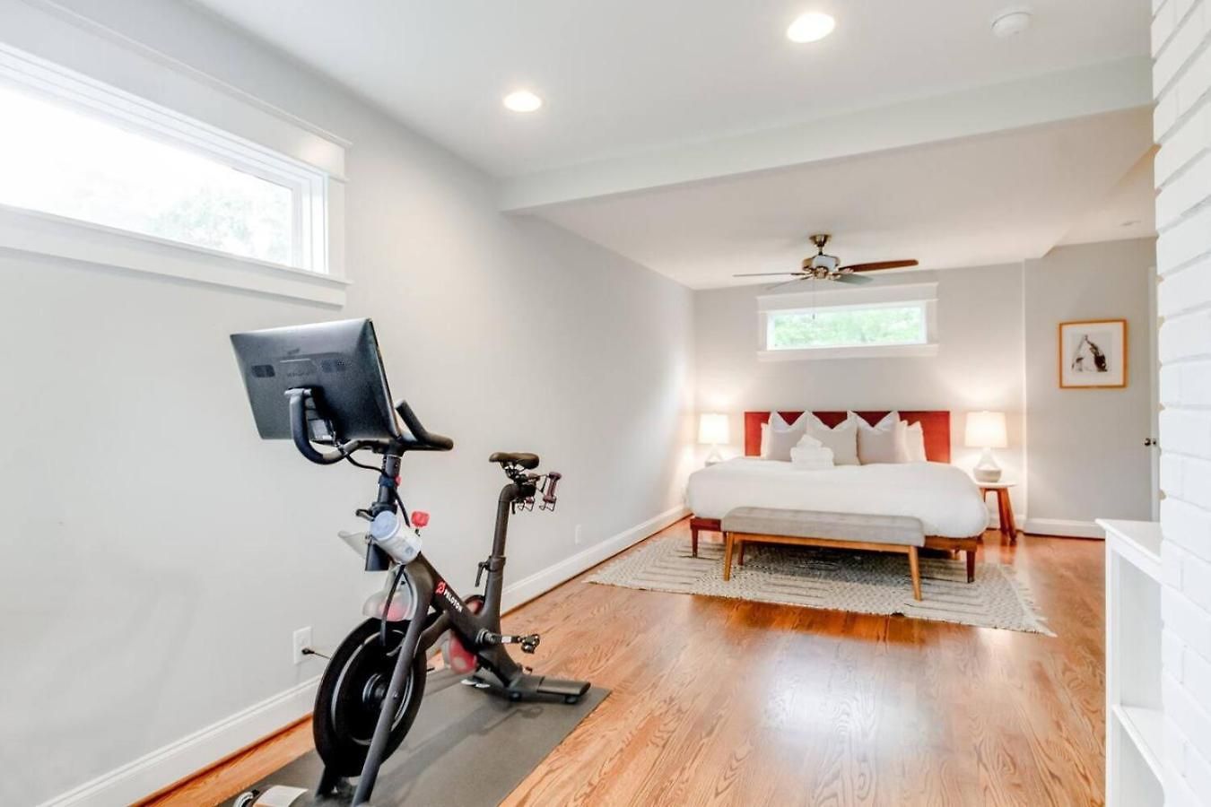 East Paradise 4 Bedroom Large Backyard Nashville