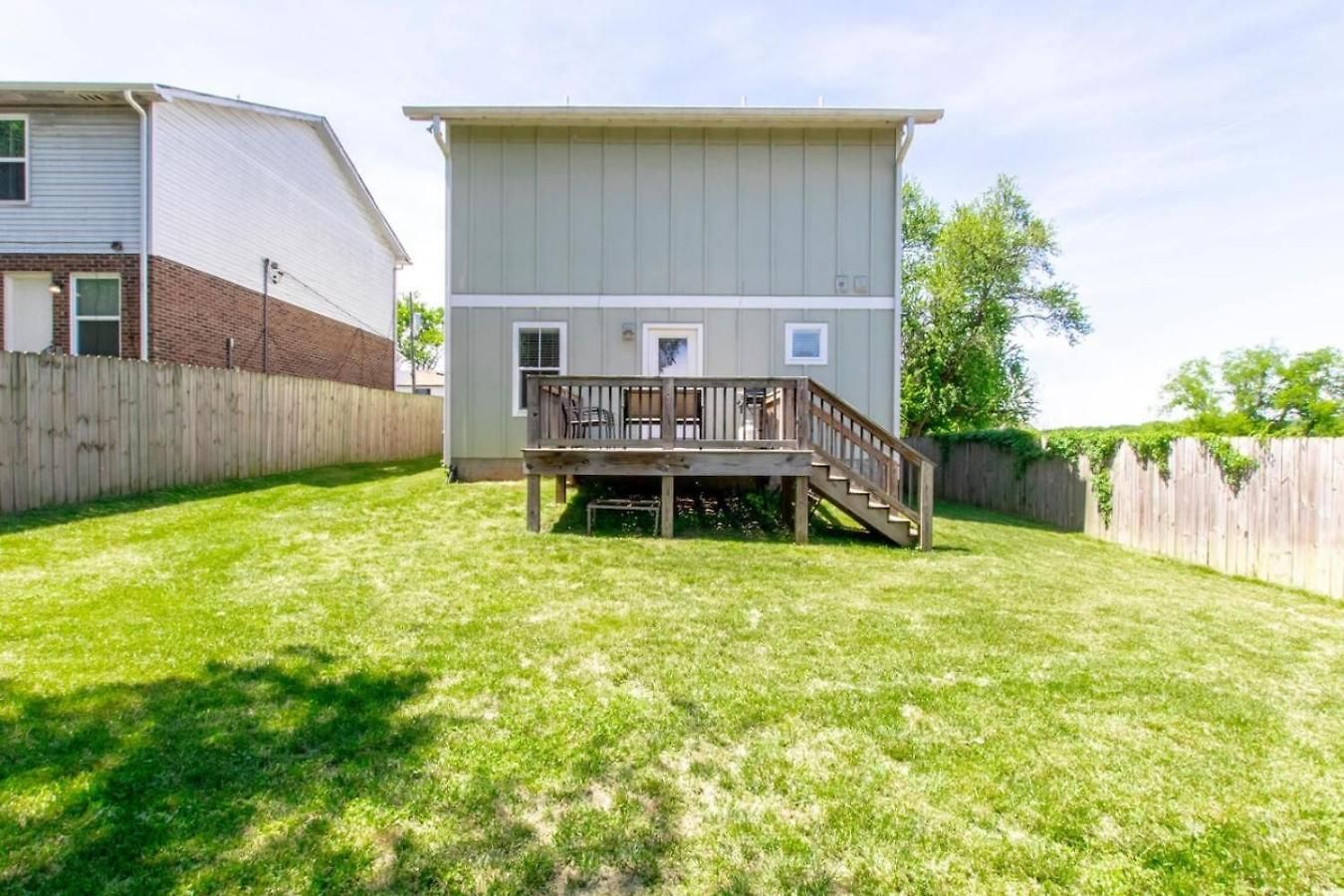 Hilltop Charmer Super Close To Downtown Three Bedroom * Nashville