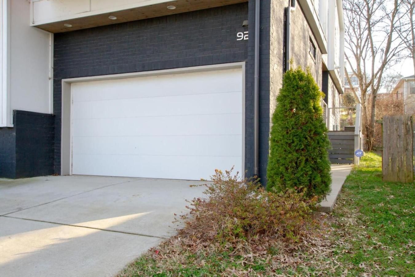 Panoramic View 8 Comfy Beds Multilevel Townhome Holiday home Nashville