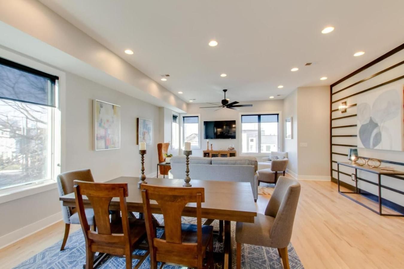 Panoramic View 8 Comfy Beds Multilevel Townhome *
