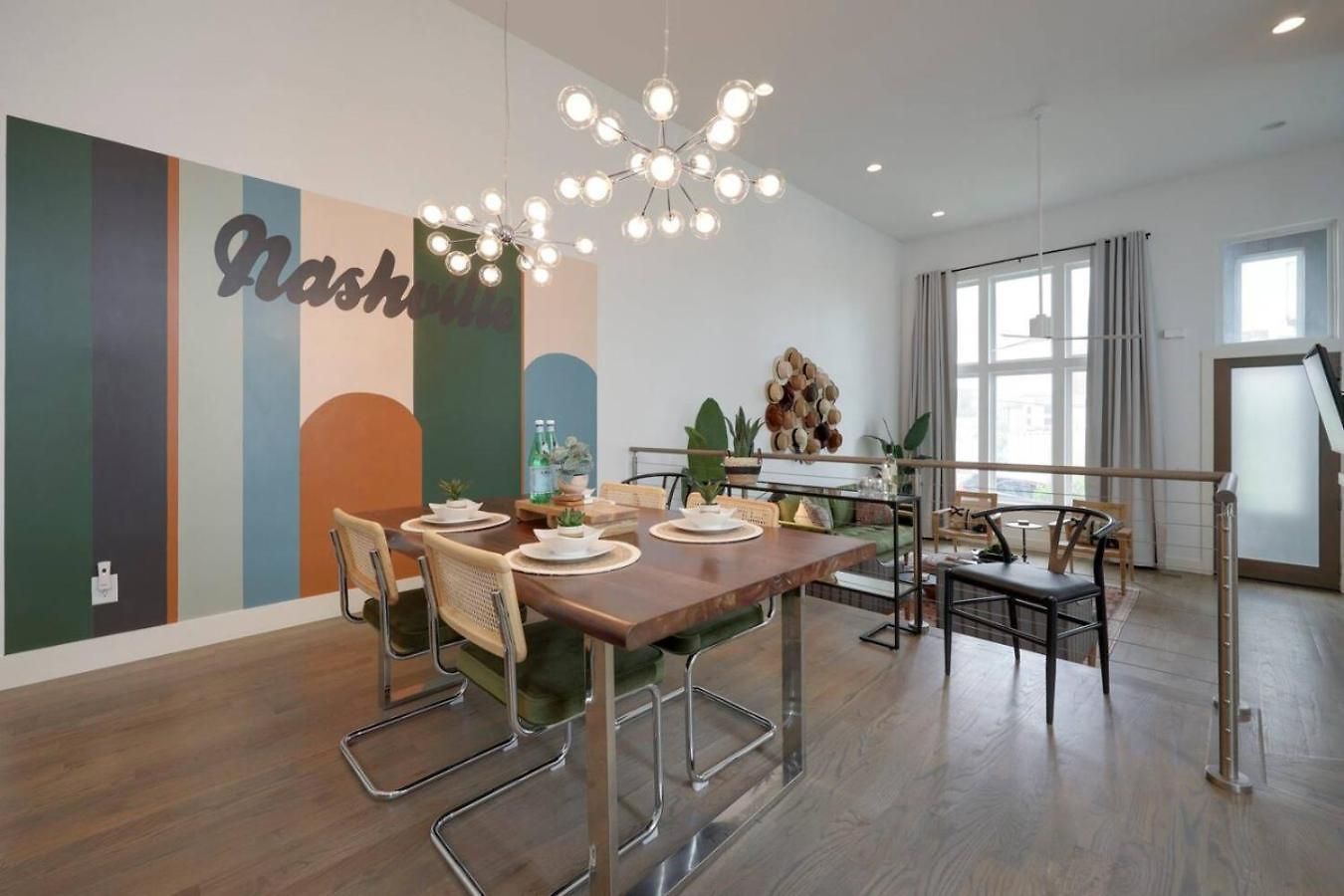 Stunning West End Walkable Area * Nashville