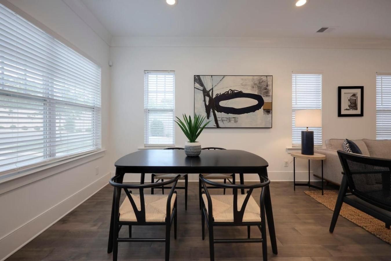 Minutes To Broadway Music Modern Townhome * Nashville