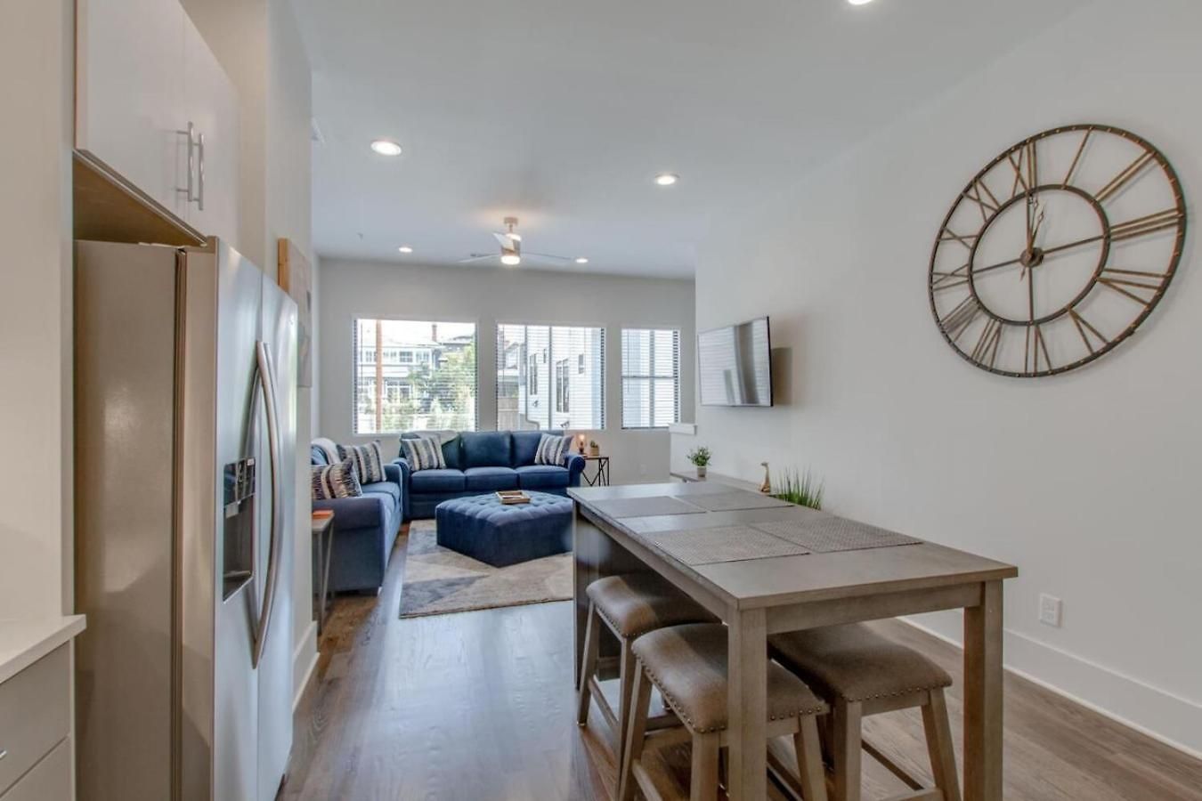 Large Impressive Townhome Private Viewing Terrace Holiday home Nashville