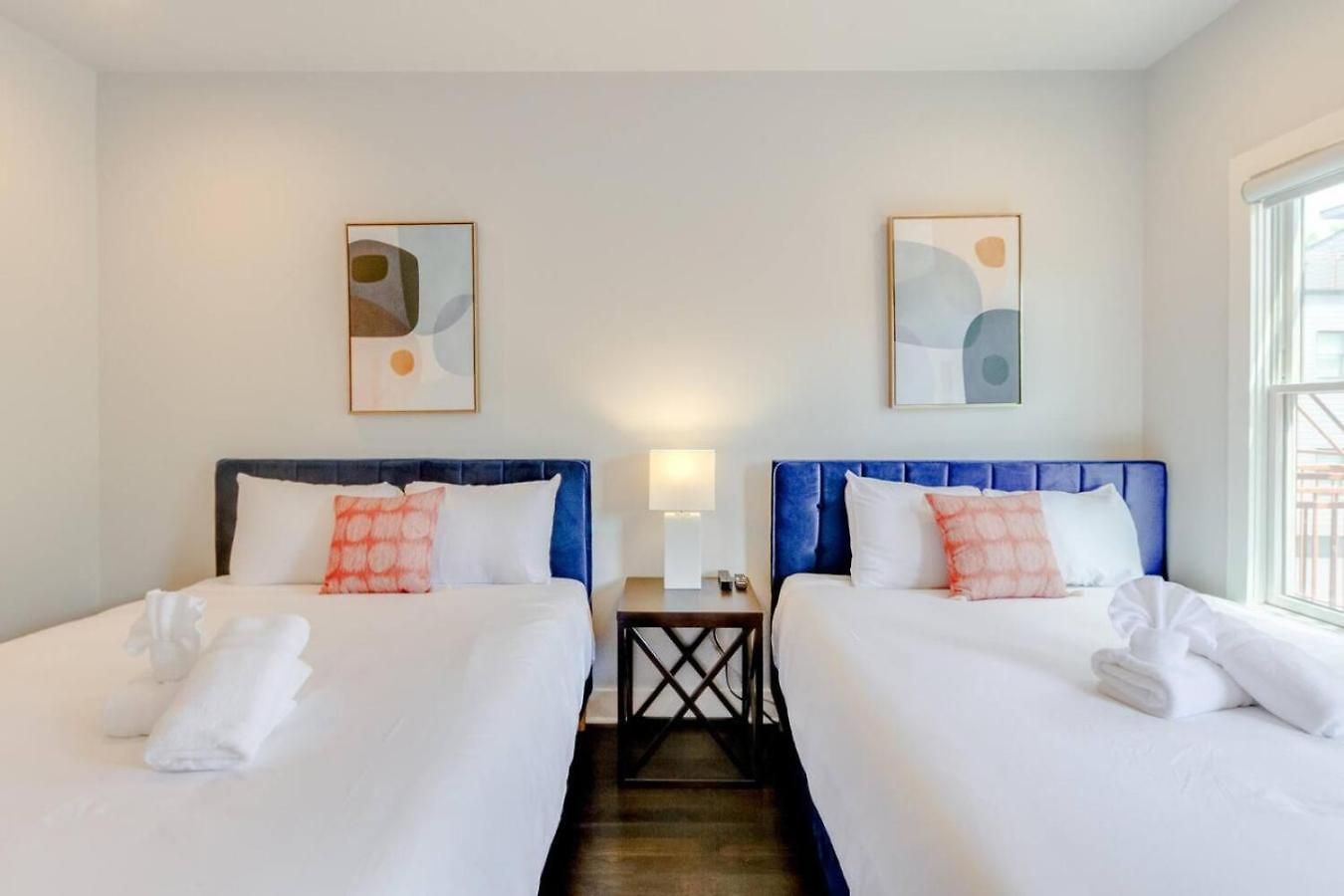 Music Hangout With Rooftop Views And Game Holiday home Nashville