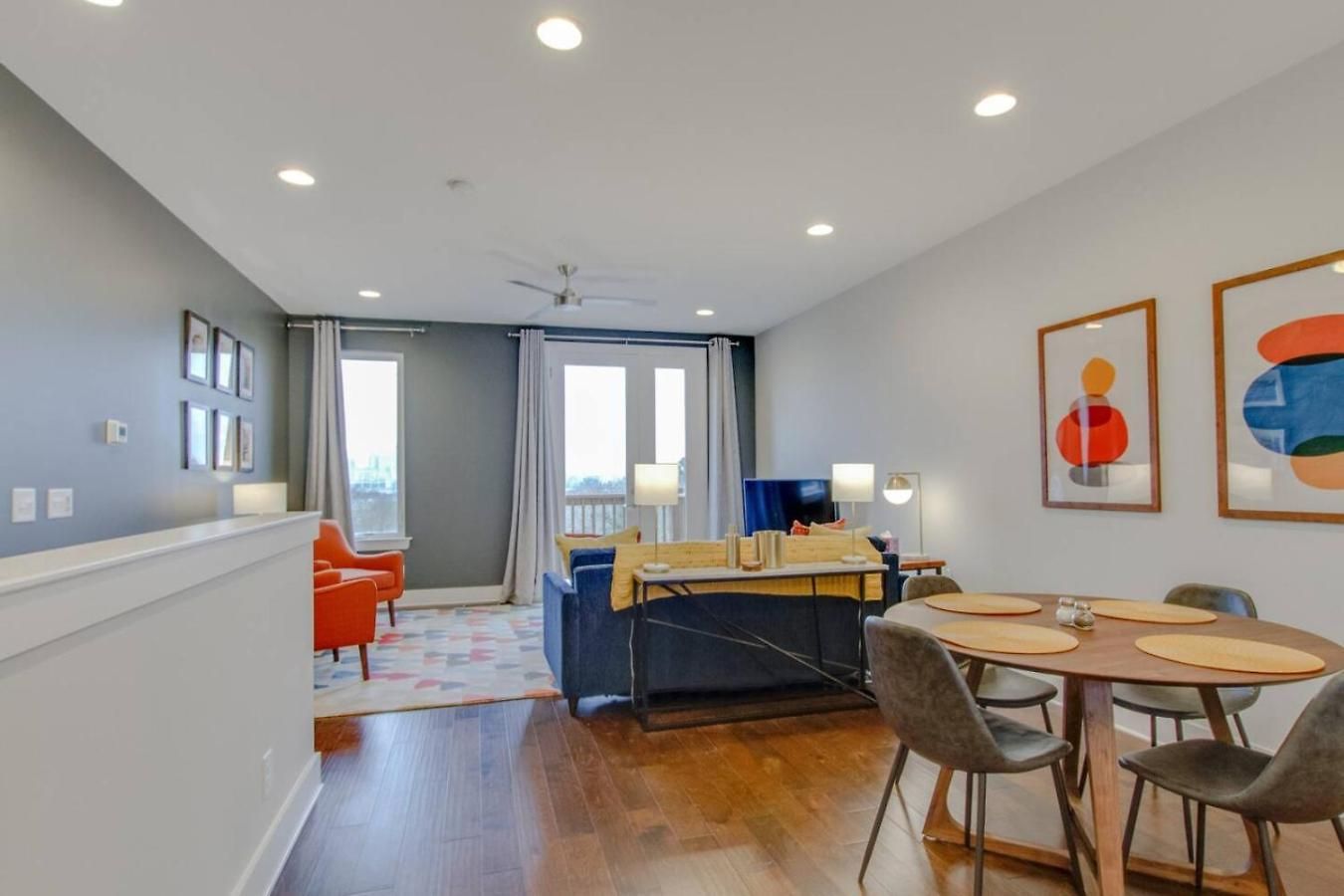 Holiday home Skyline Views Romantic Fun Downtown Location