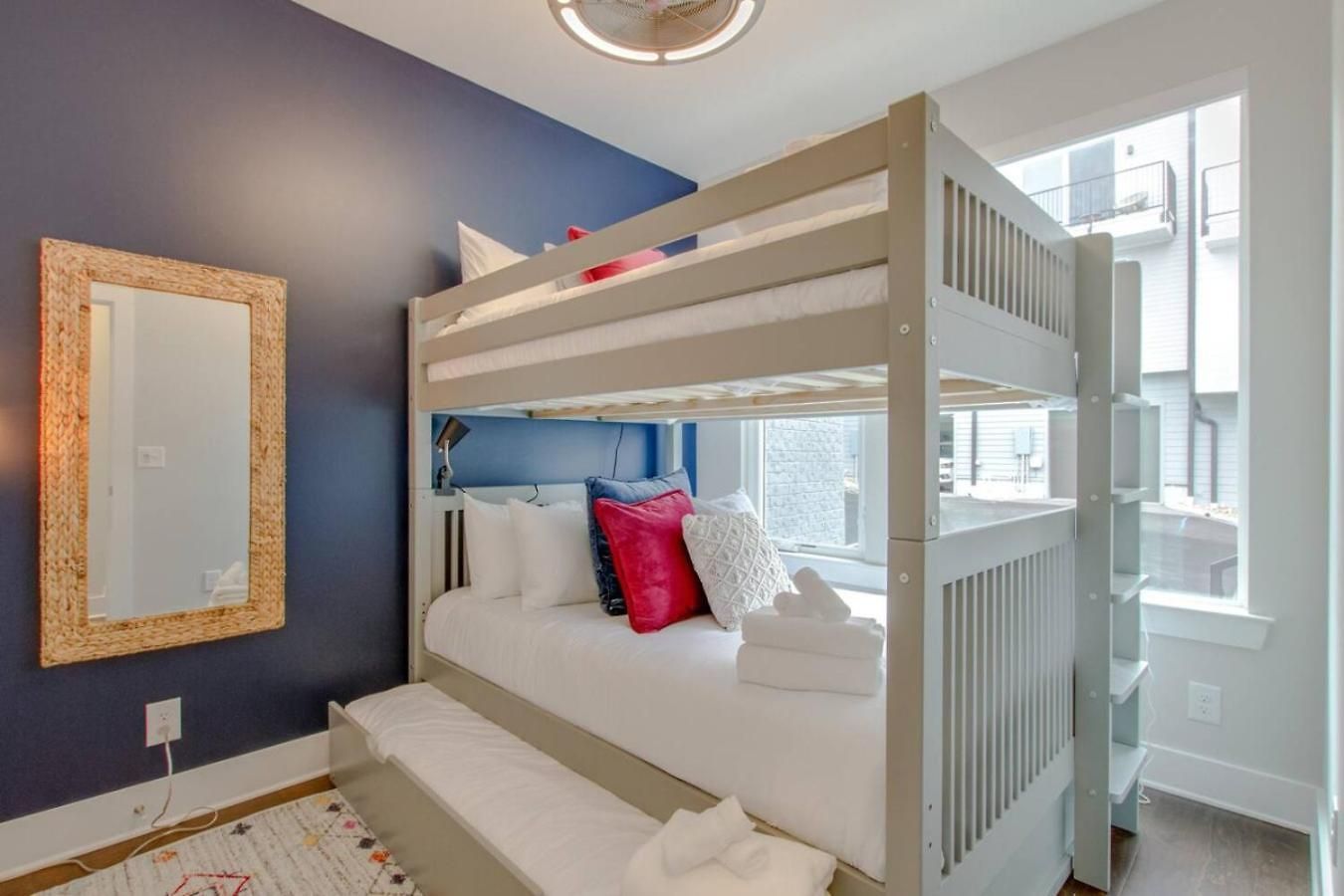 Skyline Views Romantic Fun Downtown Location * Nashville