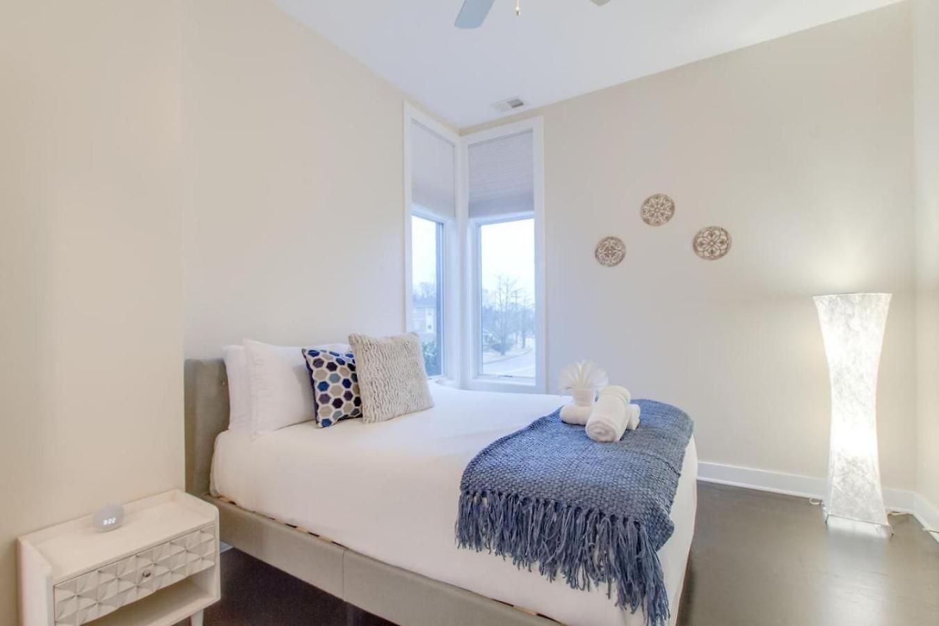 Holiday home Stylish Private Rooftop Perfect Location *