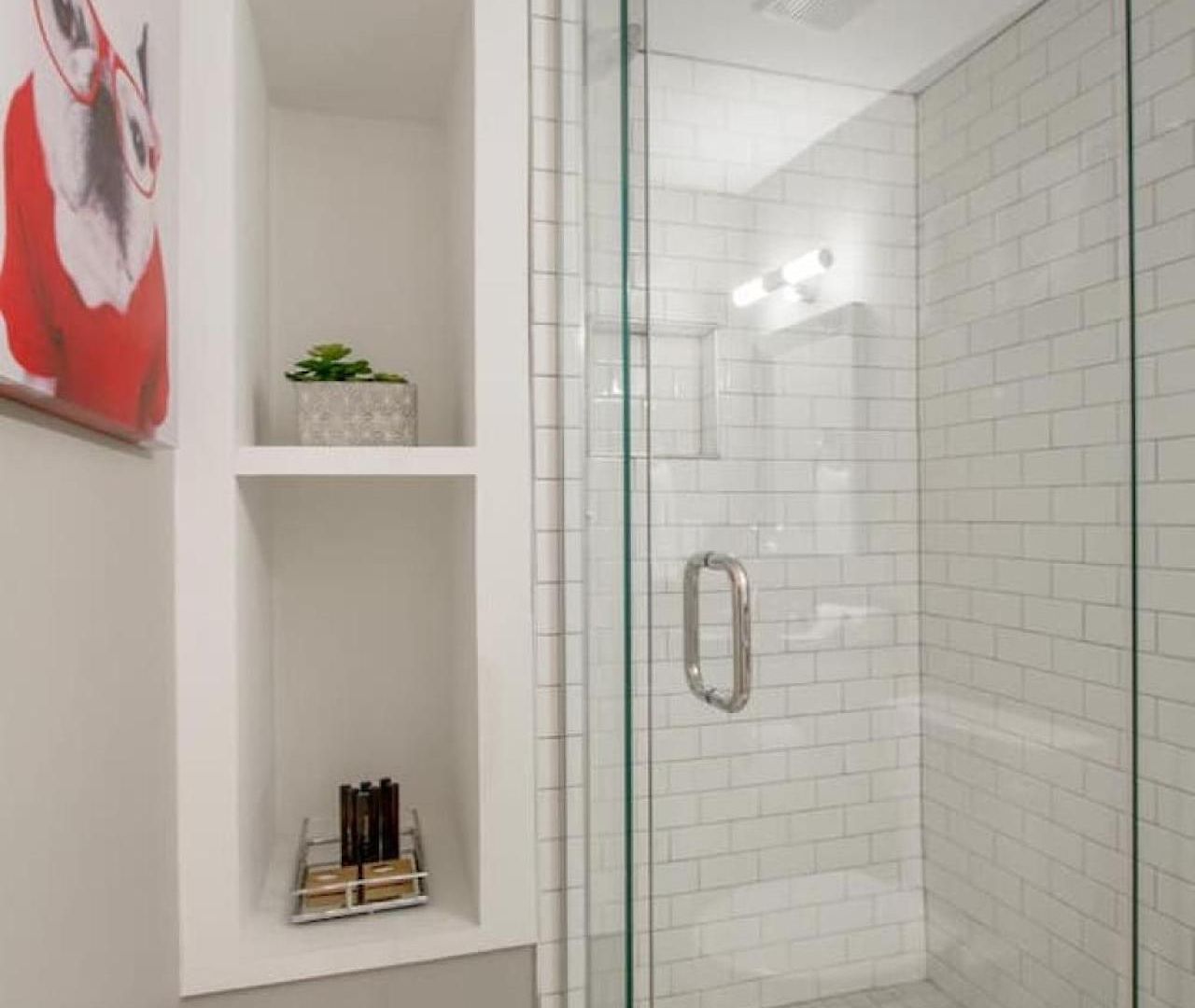 Ultra Modern Pad Minutes To Downtown Comfortable Beds