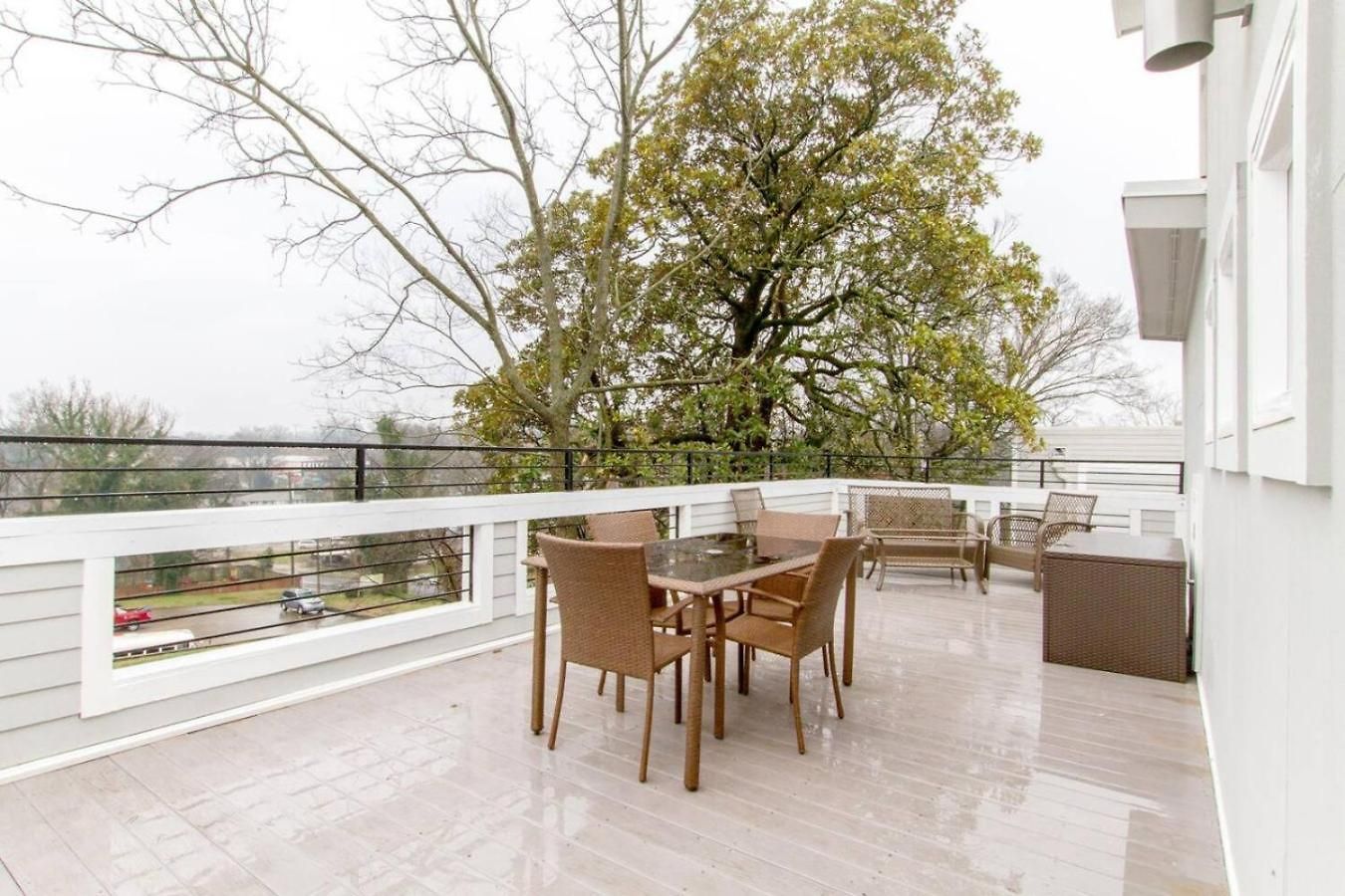 Holiday home Ultra Modern Pad Minutes To Downtown Comfortable Beds Nashville