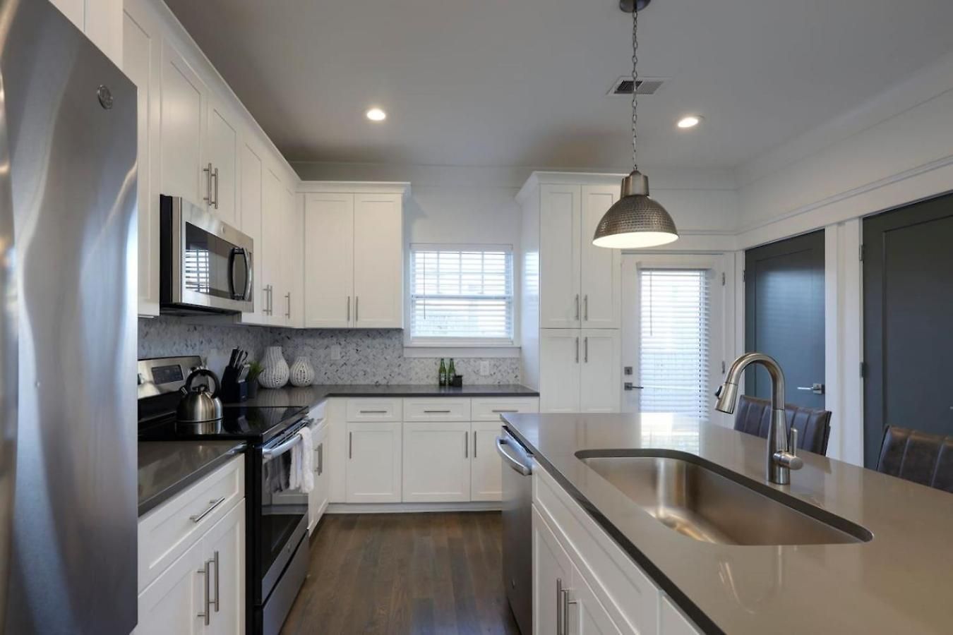 Holiday home Luxurious Townhome Music Group Retreat Nashville