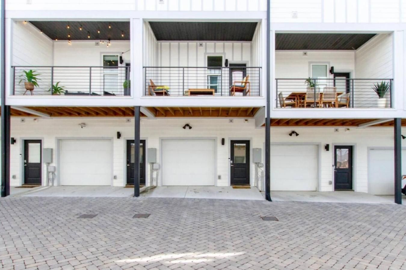 Urban Living- Rooftop Hangout- Hillsboro Village Nashville