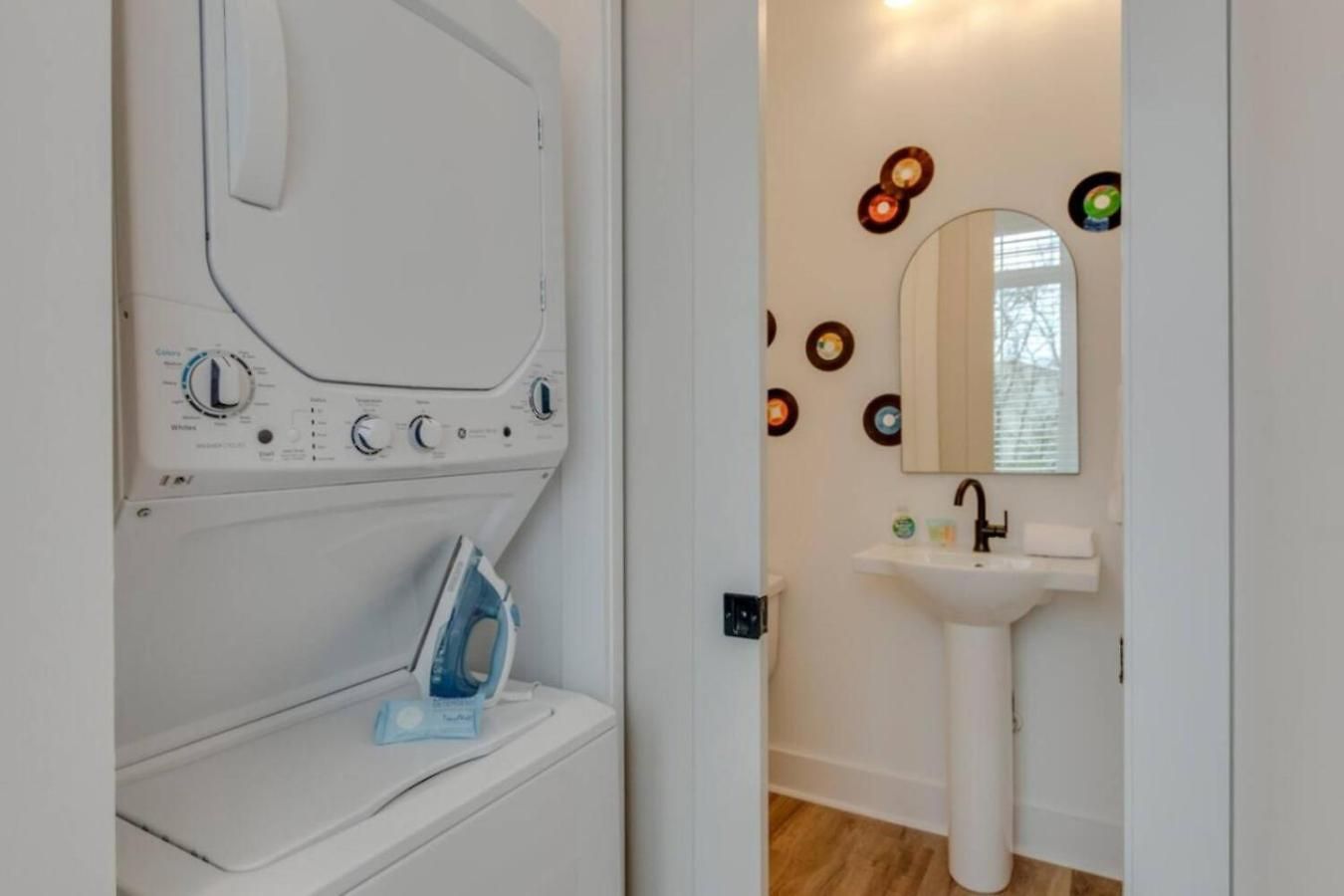 Holiday home Jazz Junction 2 Bedrooms 5 Beds 7 Mins To Broadway