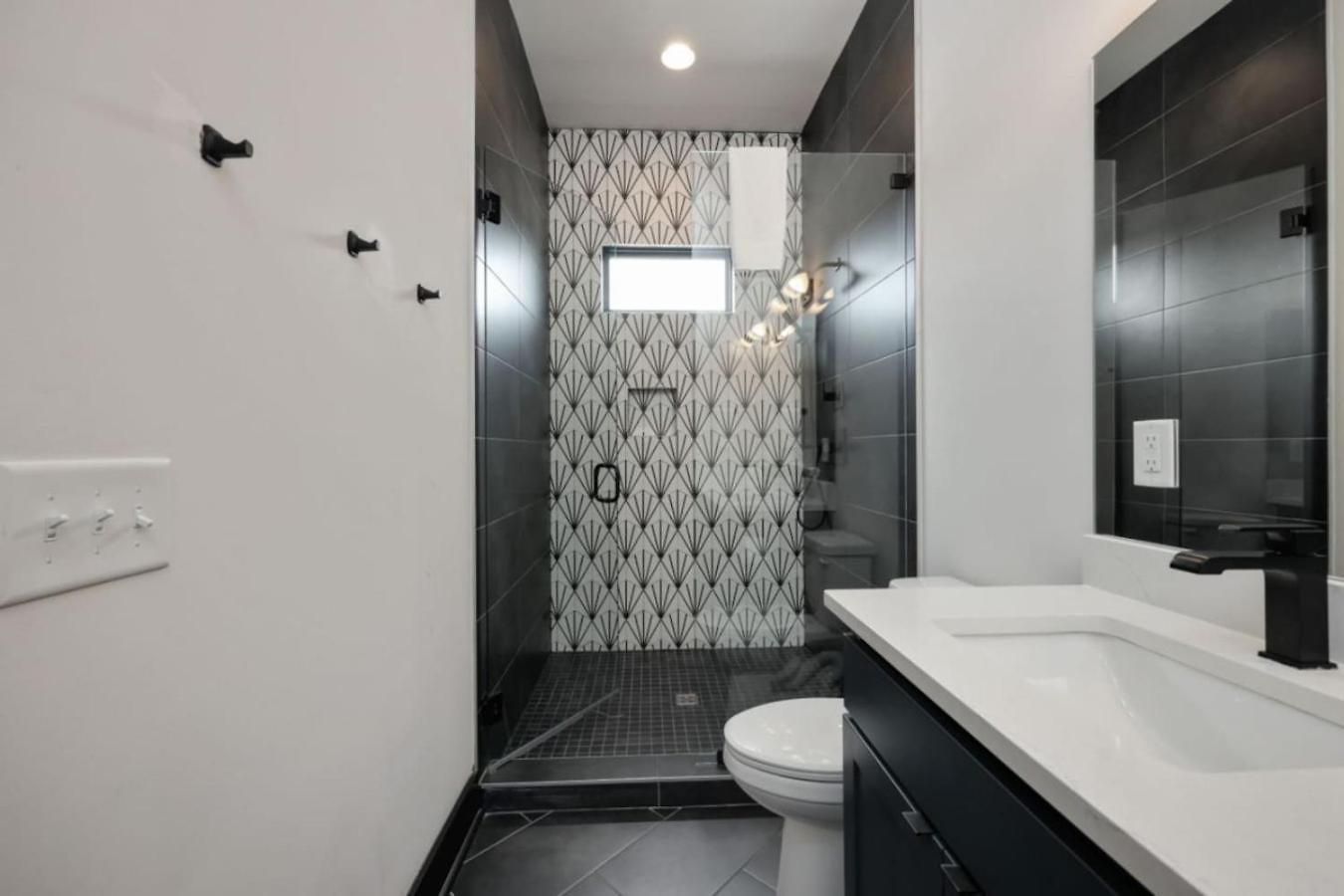 Holiday home Cerulean Oasis - Rooftop Views - Heart Of The Nashville