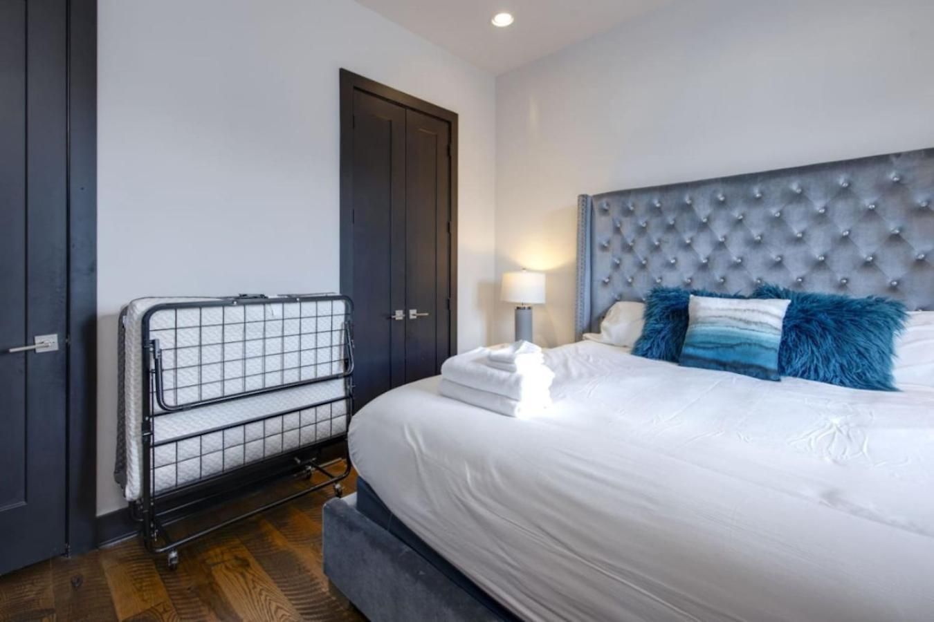 Holiday home Cerulean Oasis - Rooftop Views - Heart Of The