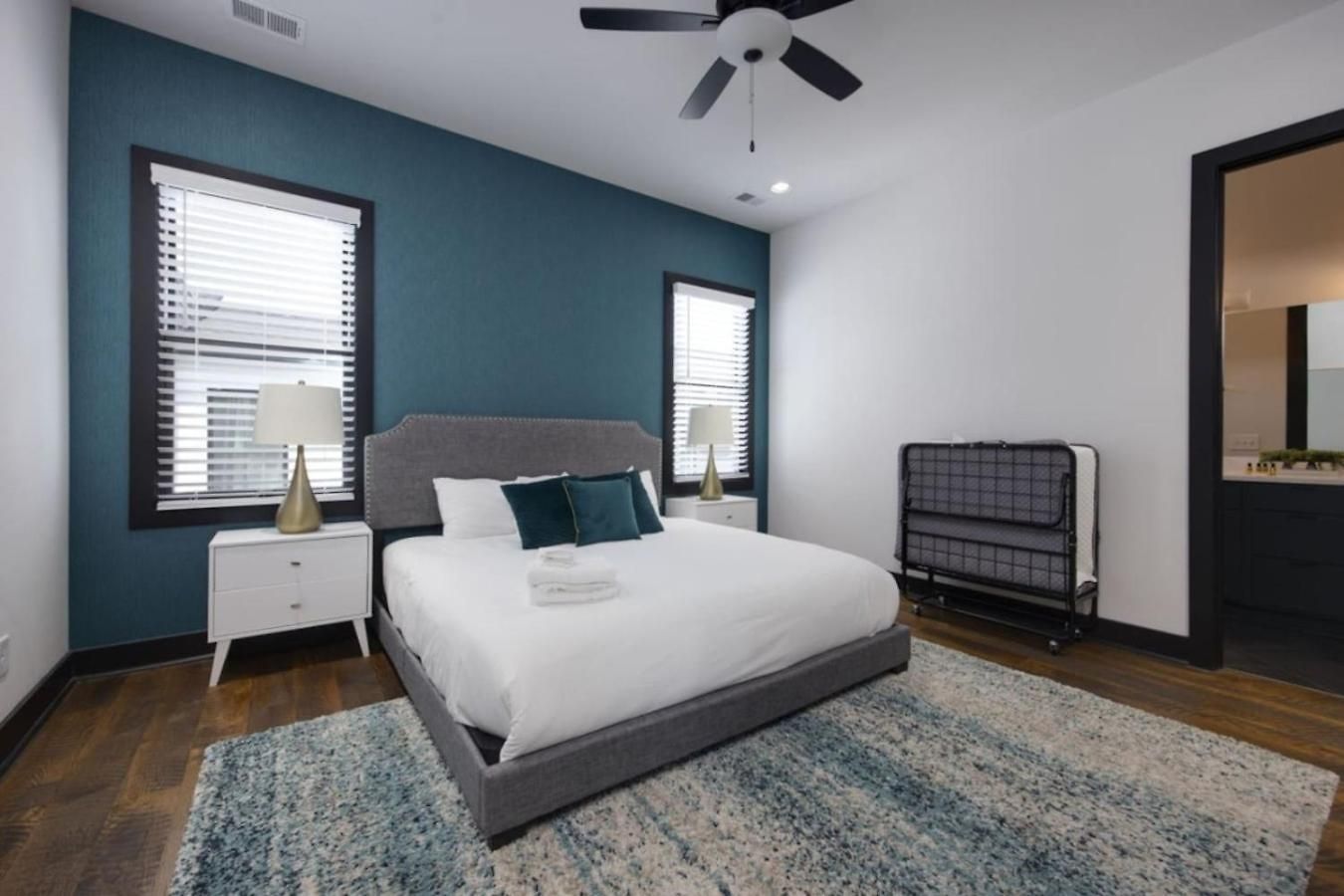 Cerulean Oasis - Rooftop Views - Heart Of The Holiday home