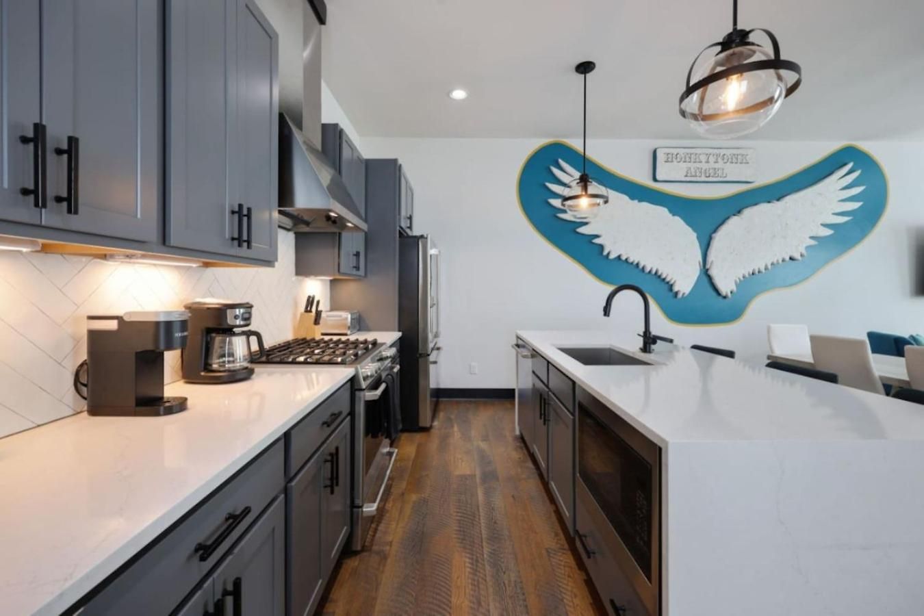 Cerulean Oasis - Rooftop Views - Heart Of The Holiday home Nashville
