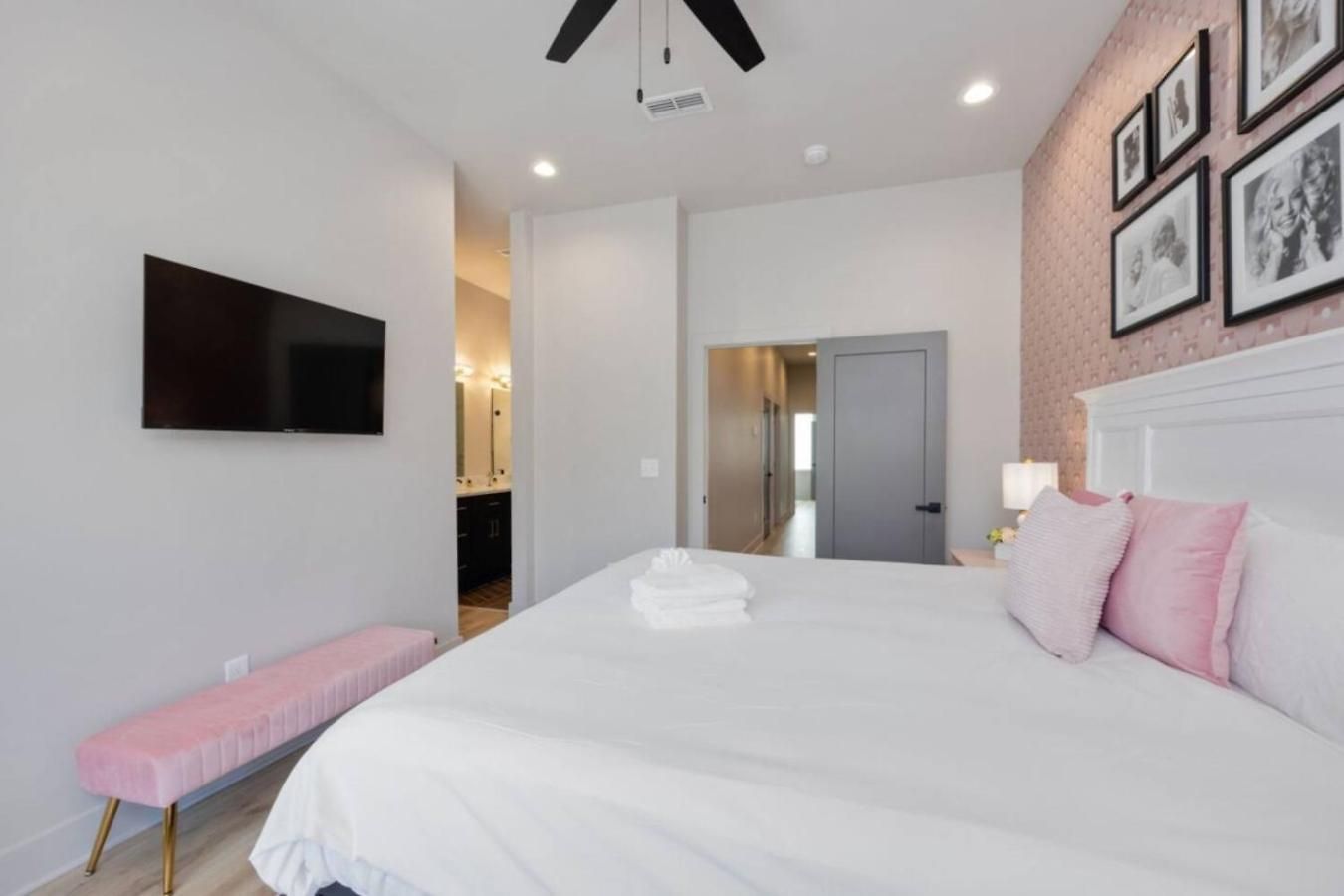 Dolly And Denim 4 Bedroom 4.5 Bath With Spacious Rooftop Nashville