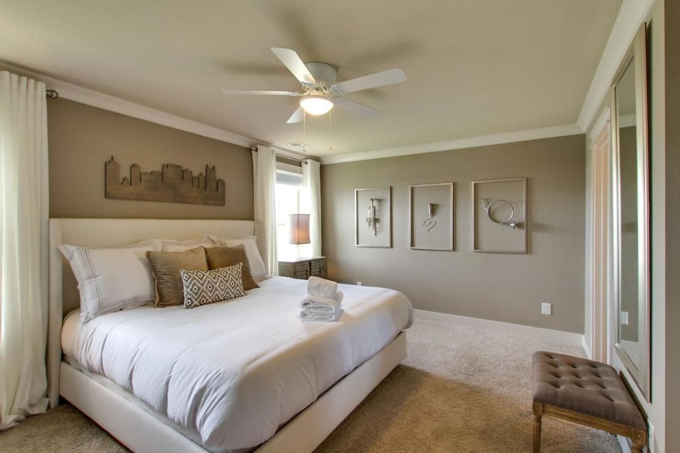 Holiday home Downtown Dream Extra Bedding Minutes To Broadway