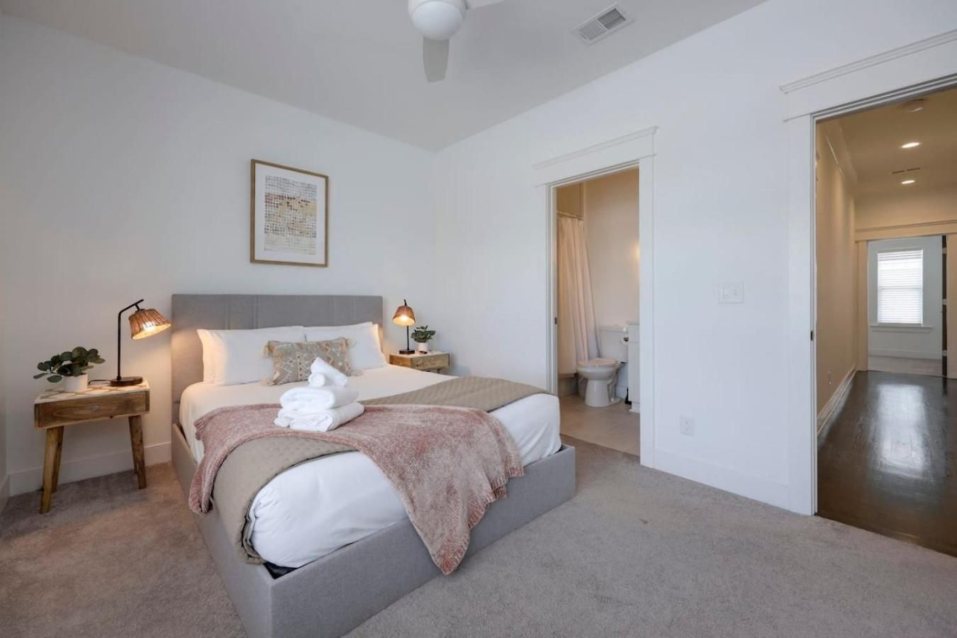 Double Townhomes Elegant Design Big Groups Holiday home Nashville