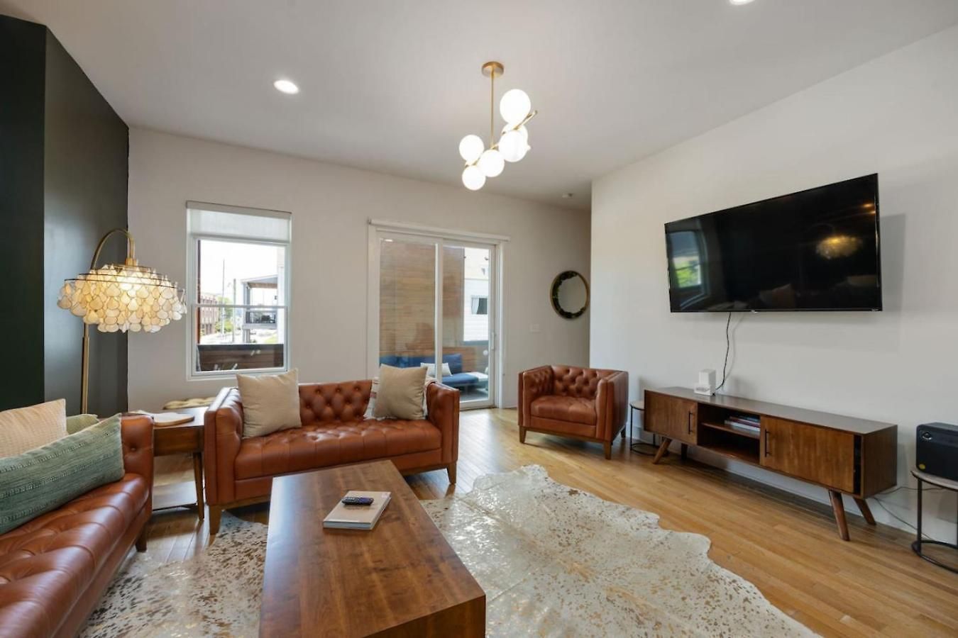 Nashvista Townhome Downtown Views 10 Comfy Beds Holiday home Nashville