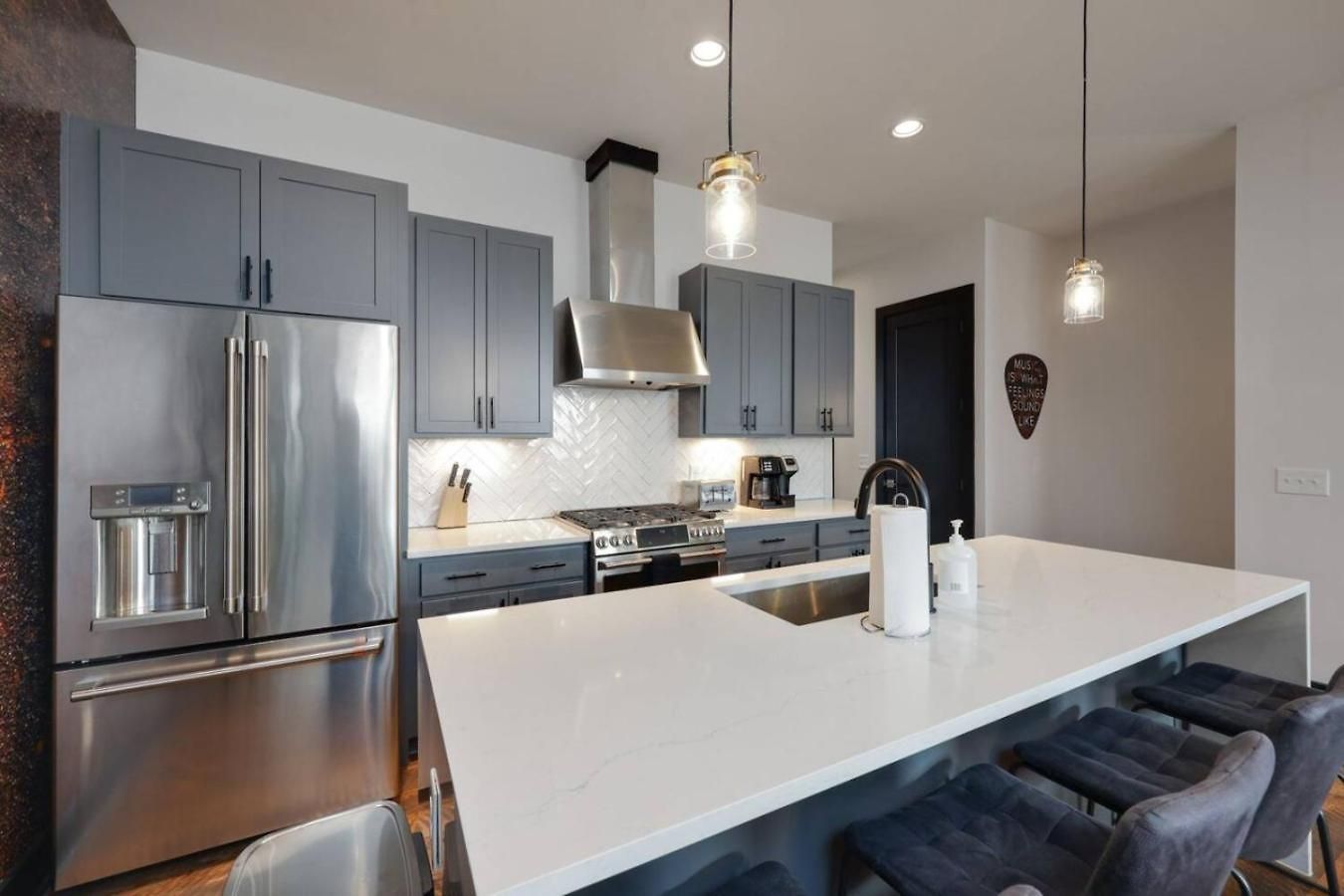 Two Townhomes Blue Dreams And Rustic Elegance Nashville