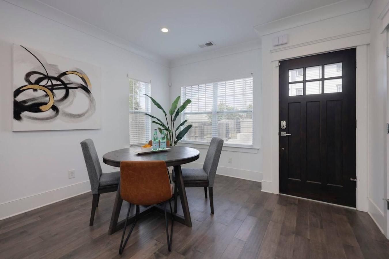 Two Spectacular Homes For Twenty Guests With Outdoor Patio * Nashville