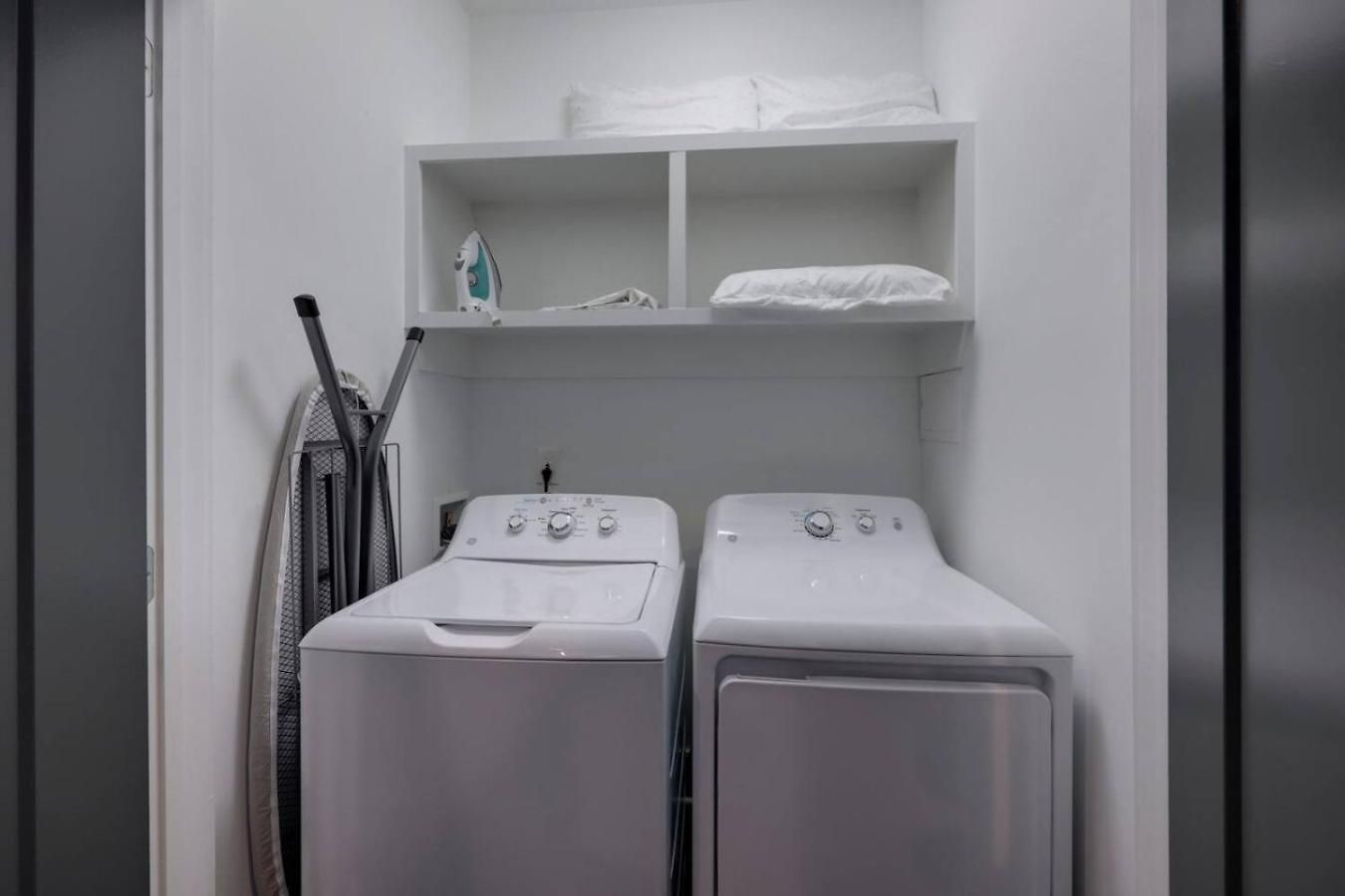 Two Side By Side Townhomes West Luxury Holiday home *