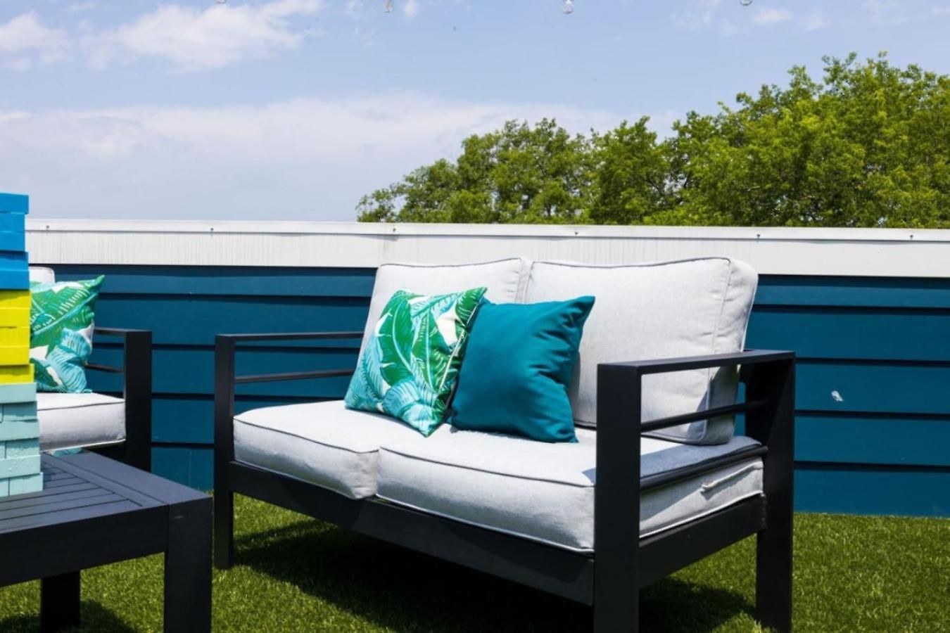 Nations Elegance Rooftop And Private Patio Holiday home *