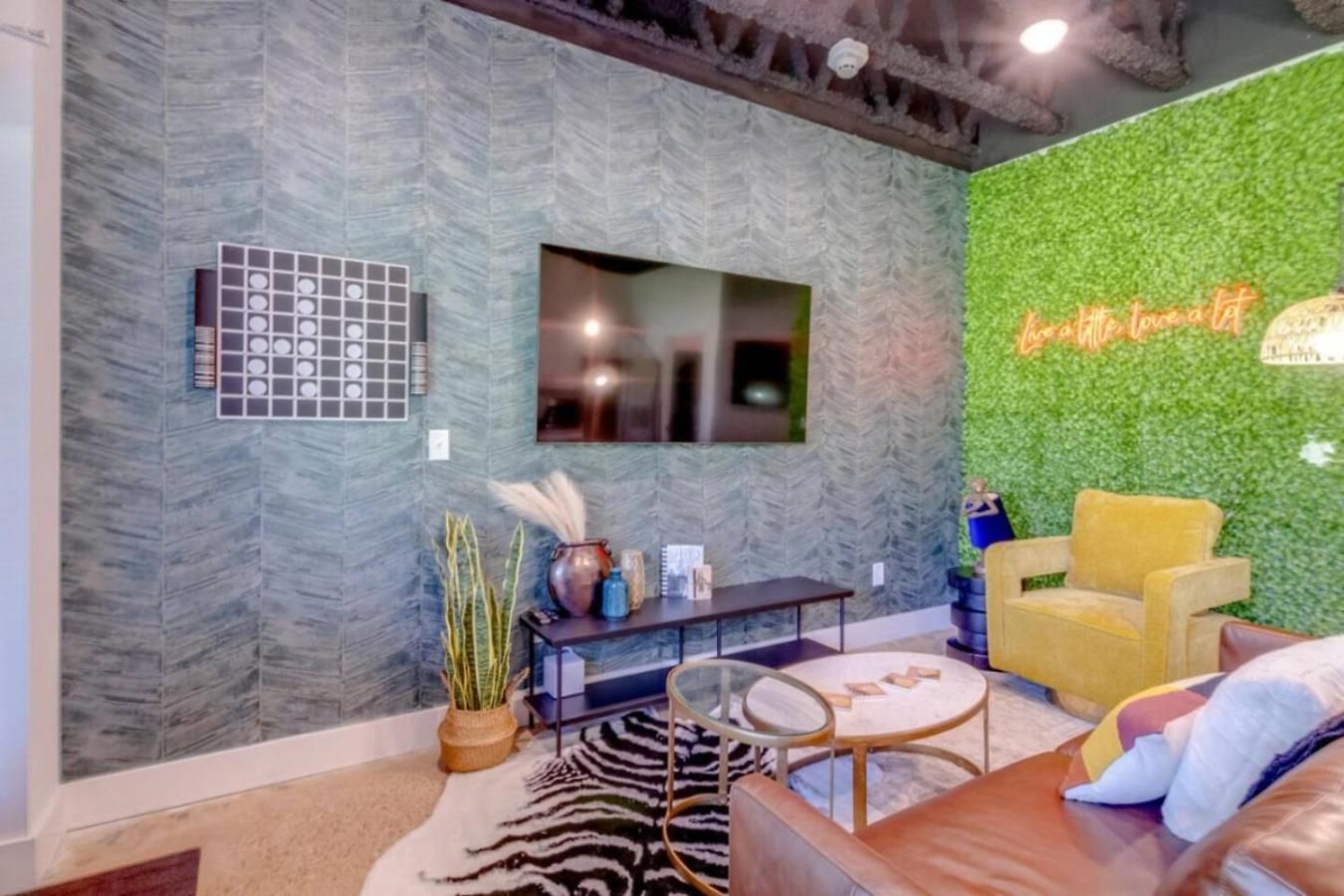 Apartment Vibrant Retreat - South
