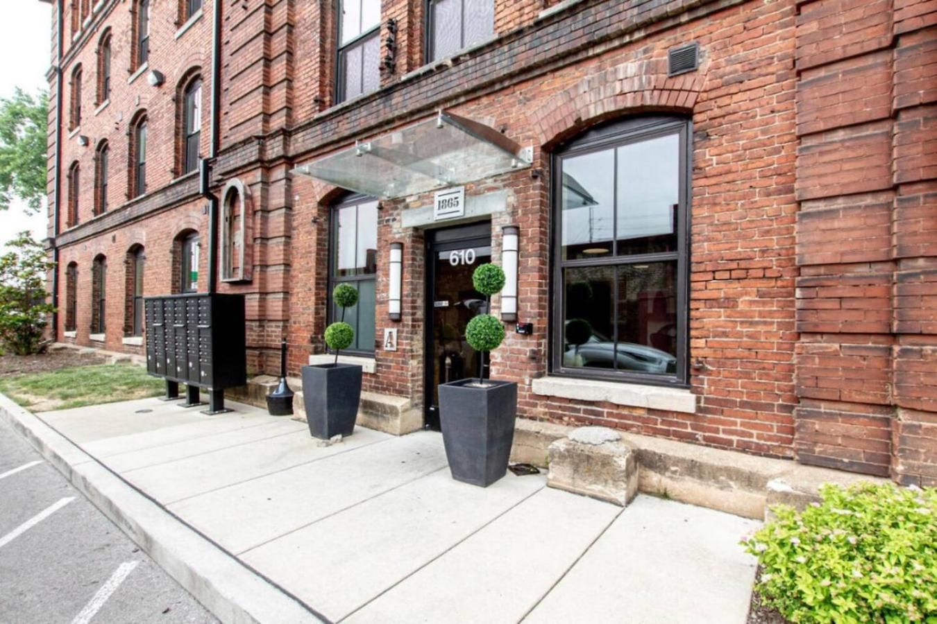 Stylish With Urban Charm * Nashville