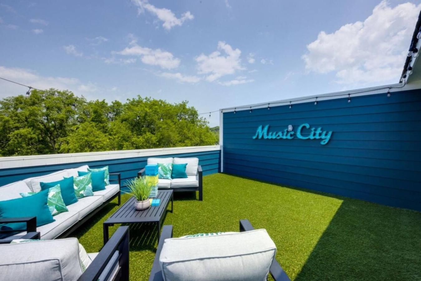 Holiday home Nations Elegance Rooftop And Private Patio Nashville