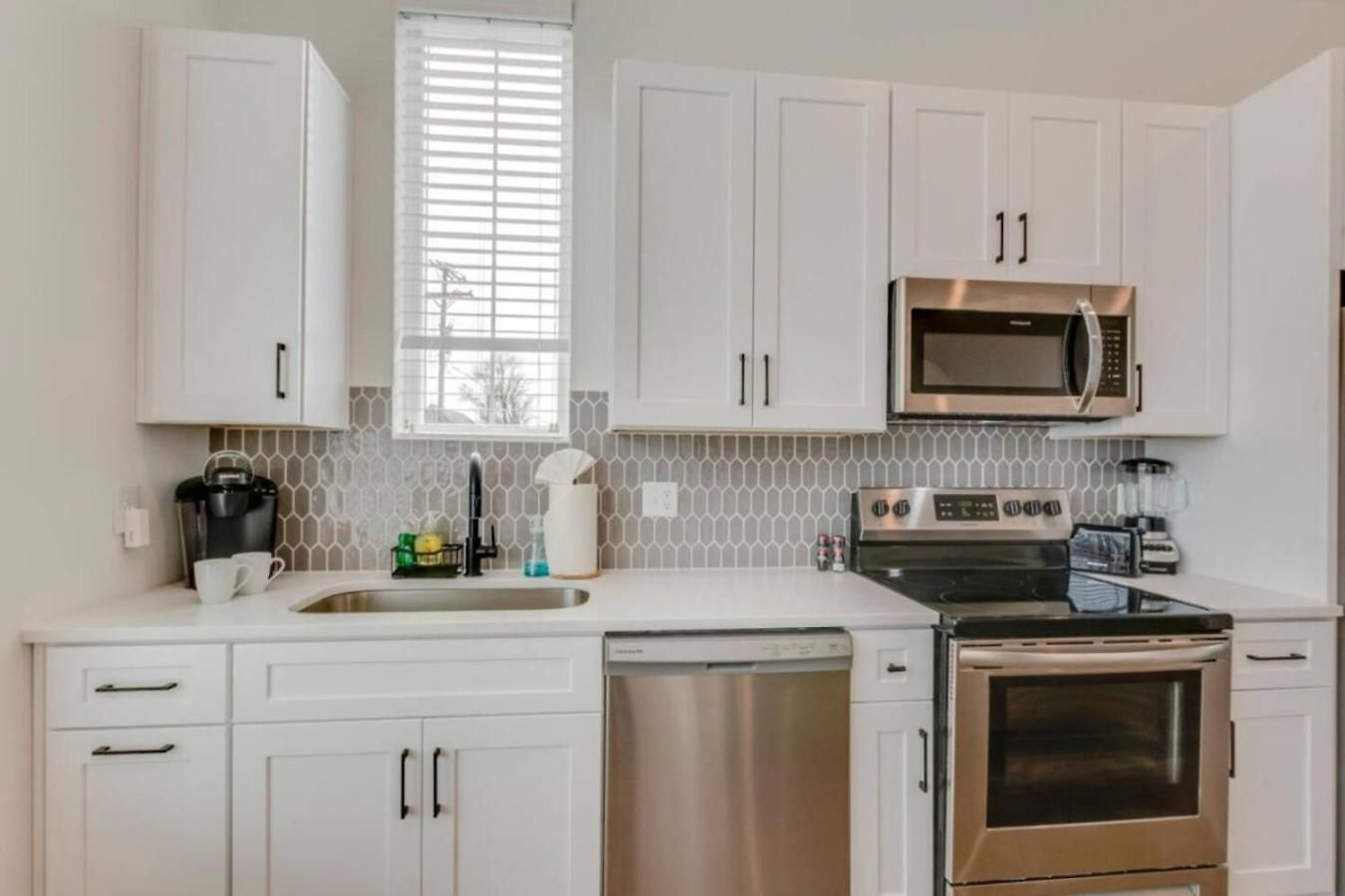 Holiday home Jazz Junction 4 Bedrooms 7 Beds 7 Mins To Broadway Nashville
