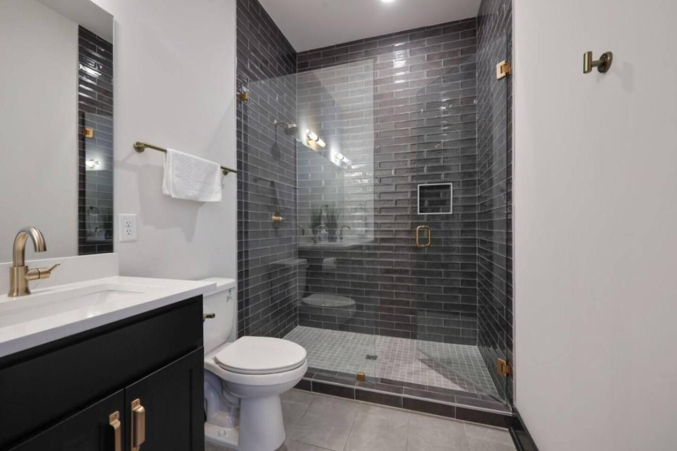 Urban Elegance Rooftop Lounge With Hot Tub Holiday home Nashville