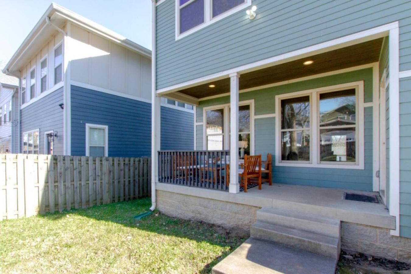Cleveland Park Charmer- Full Kitchen- Private Yard *