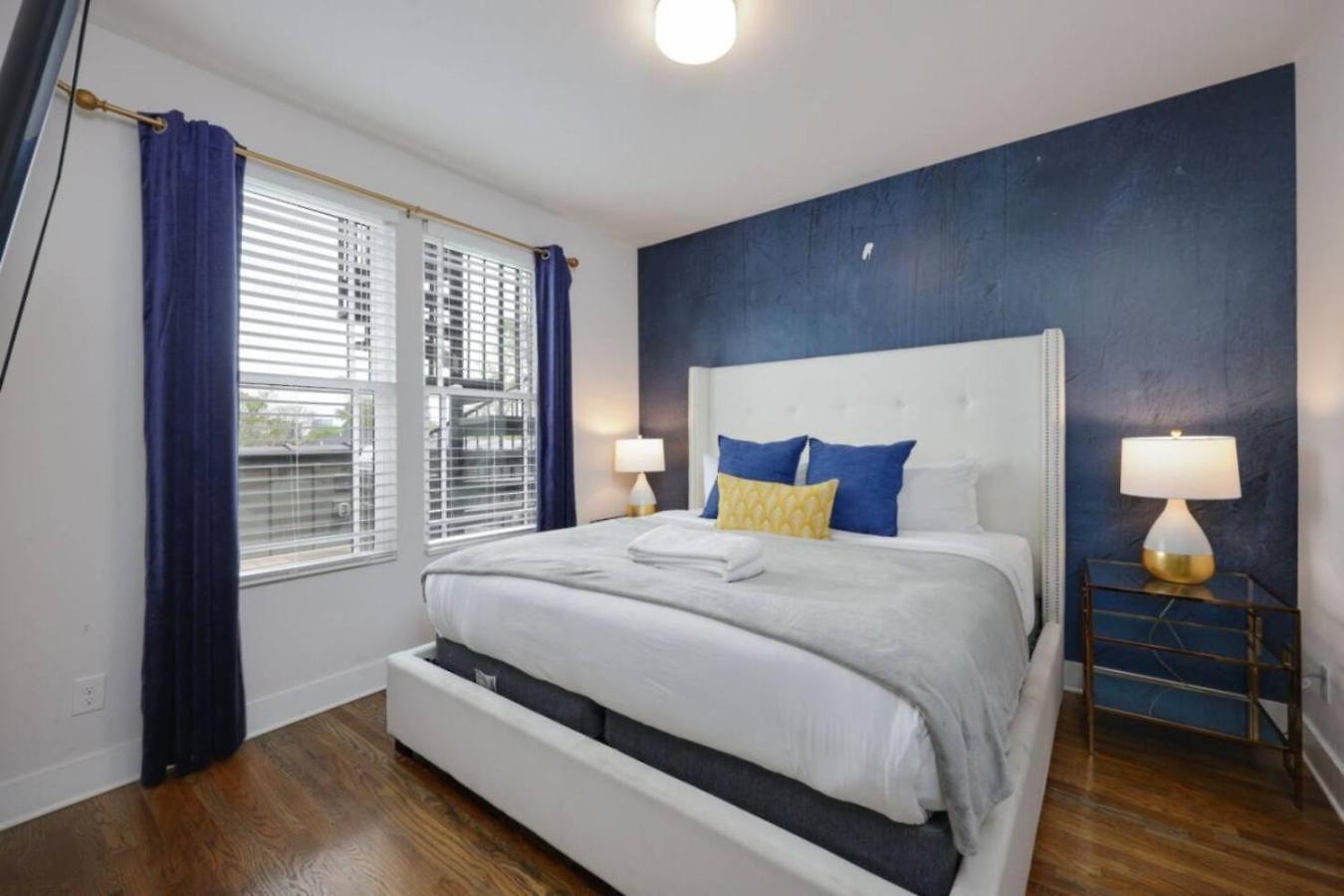 Holiday home Blue Horizon - Hot Tub - Dual Rooftop Balconies Nashville