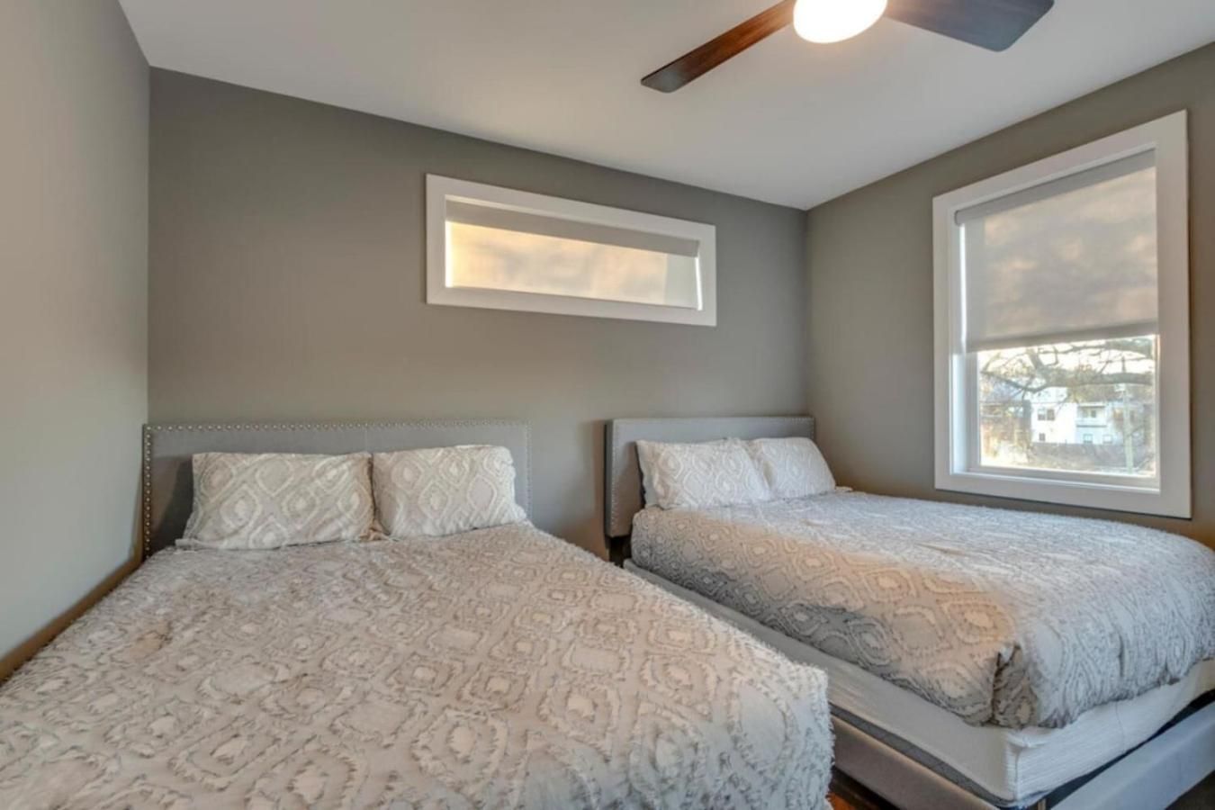 Spacious And Modern 2 Rooftops Stage Games And Holiday home Nashville