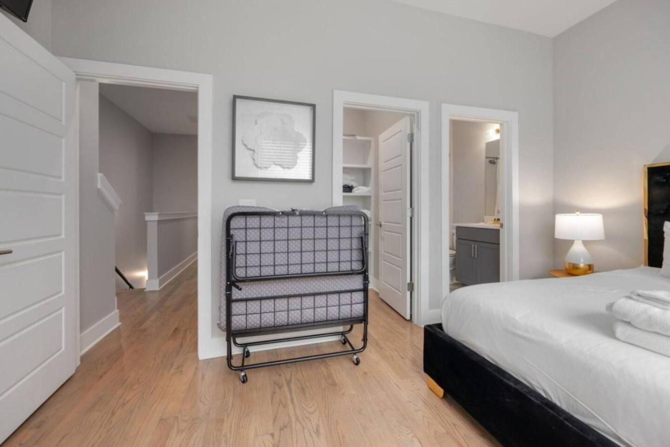 West End Wonder - Rooftop Lounge - Shuffleboard Holiday home *