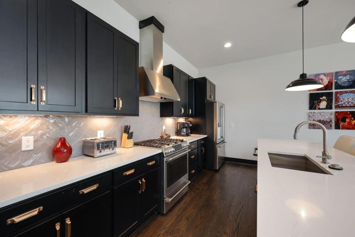 Holiday home Two Townhomes- Rooftop Lounge- Hot Tub- Views