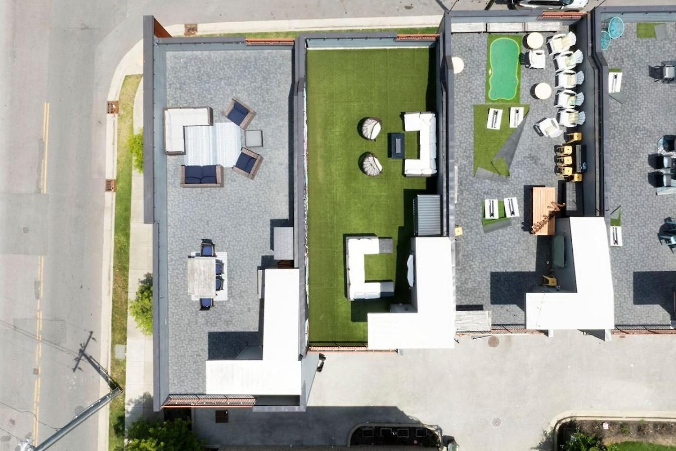 Holiday home Luxury Double Townhomes With Two Huge Sky Rooftops