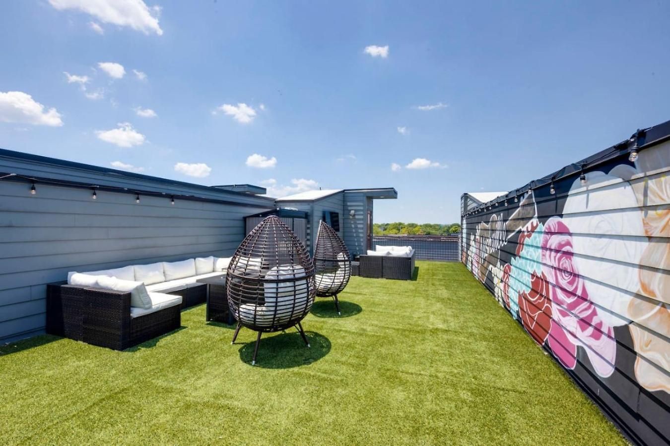 Holiday home Luxury Double Townhomes With Two Huge Sky Rooftops *