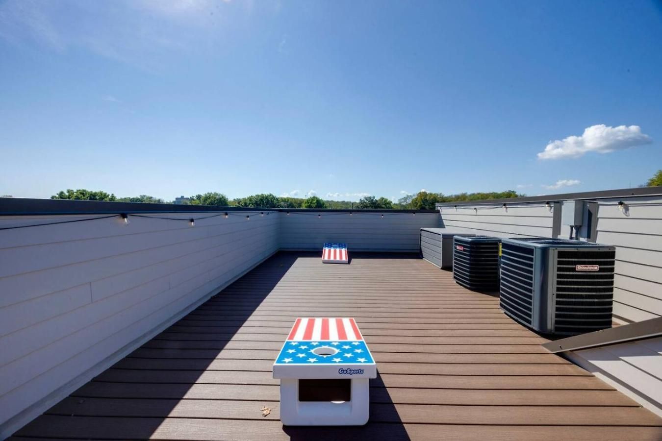 Music Abode And Cowgirl Up Dual Townhomes Nashville