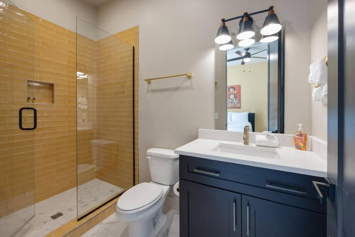 Holiday home Music Abode And Cowgirl Up Dual Townhomes Nashville
