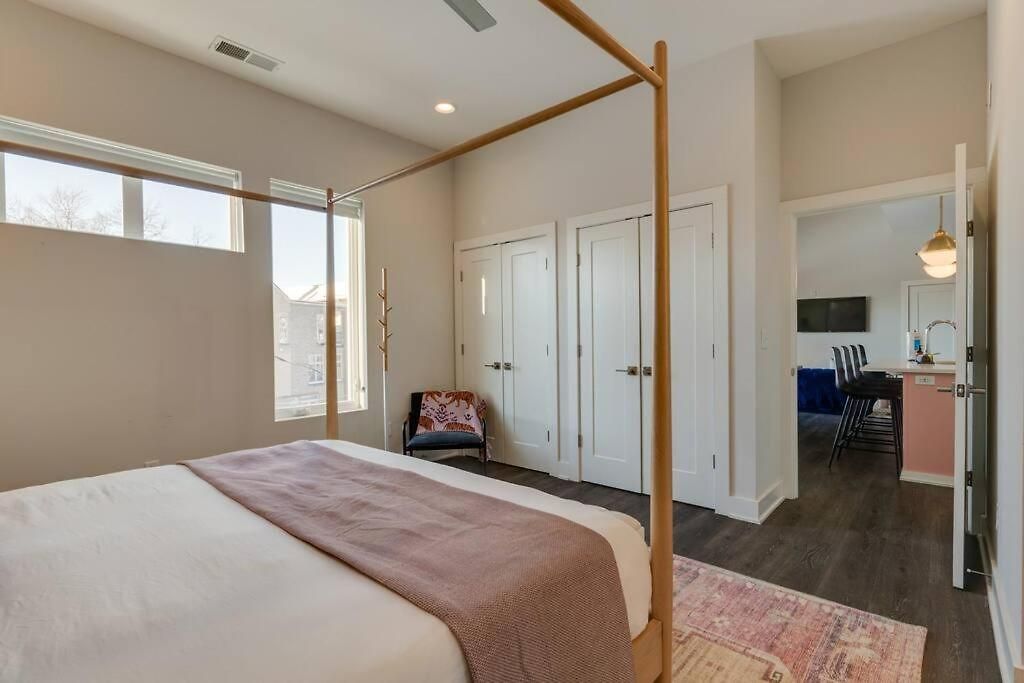 West End 4 Bd,4bath Walk To Bars-close To Broadway * Nashville