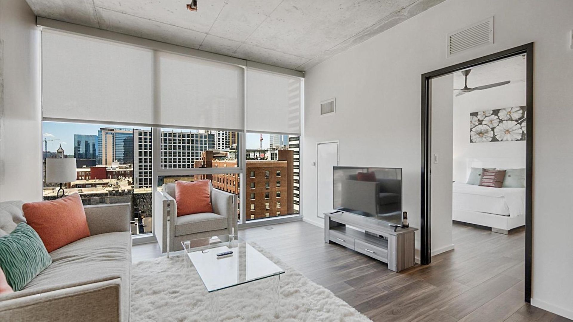 Global Luxury Downtown Nashville