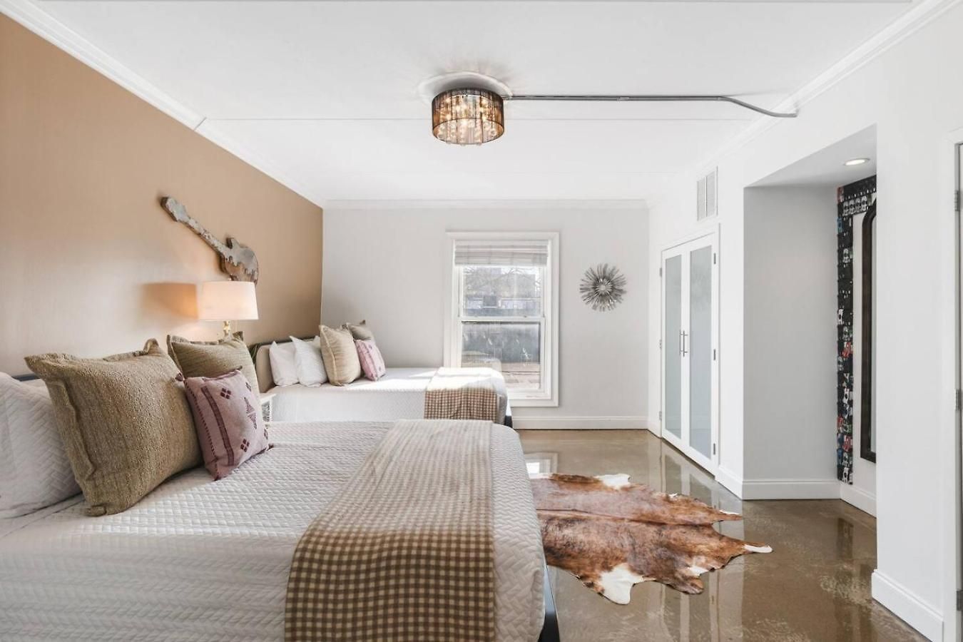 Holiday home Pool, Walk Restaurants Bars On Famous Music Row