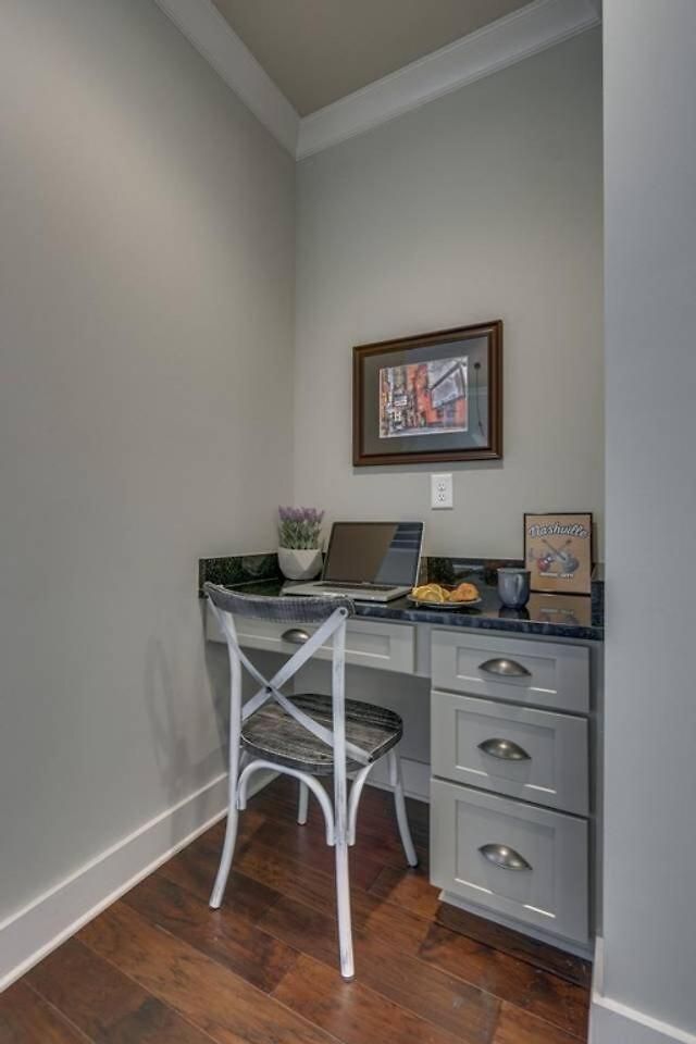 Spacious 4 King Belmont 2 Living Walk To Belmont & Vanderbilt Large Dining Table Smart Tvs Parking 24 Hr Hospitality Near Music Row & The Gulch 2 Miles To Broadway