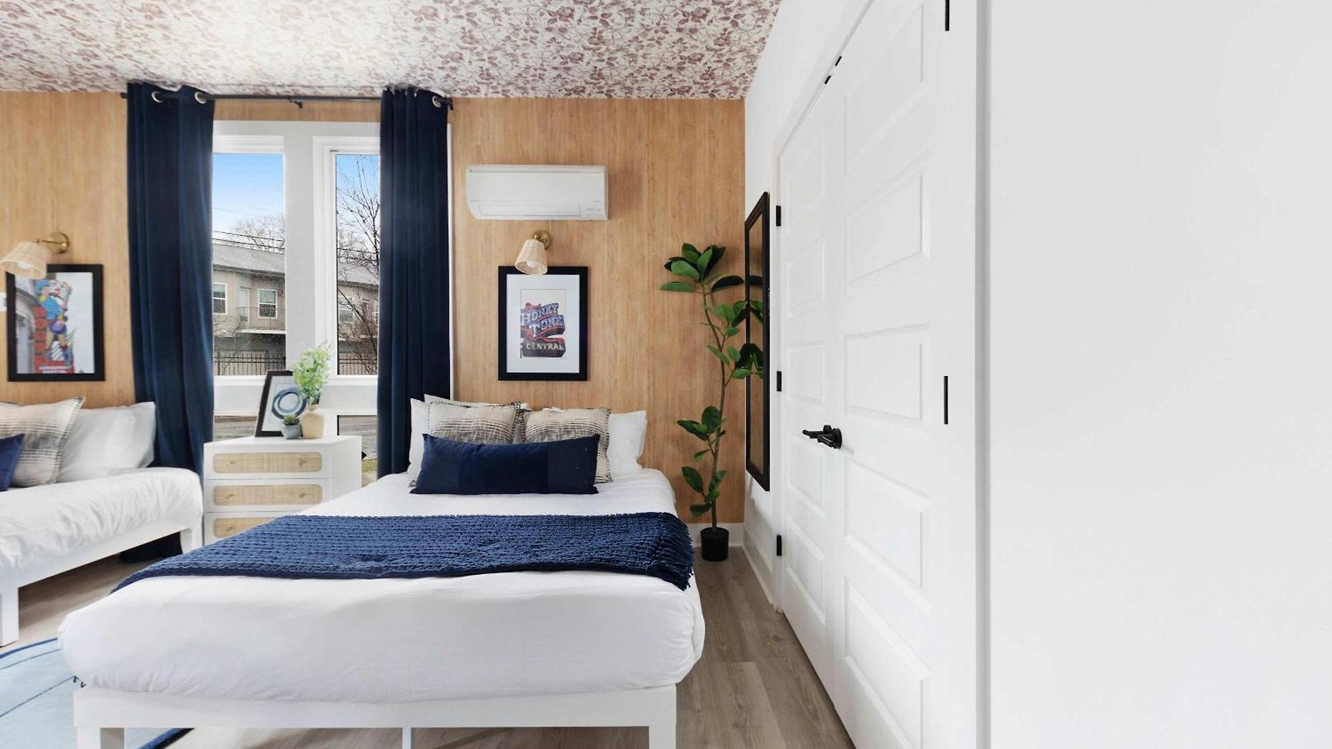 The Iris - Walk To Dining And Nightlife Rooftop! Holiday home Nashville